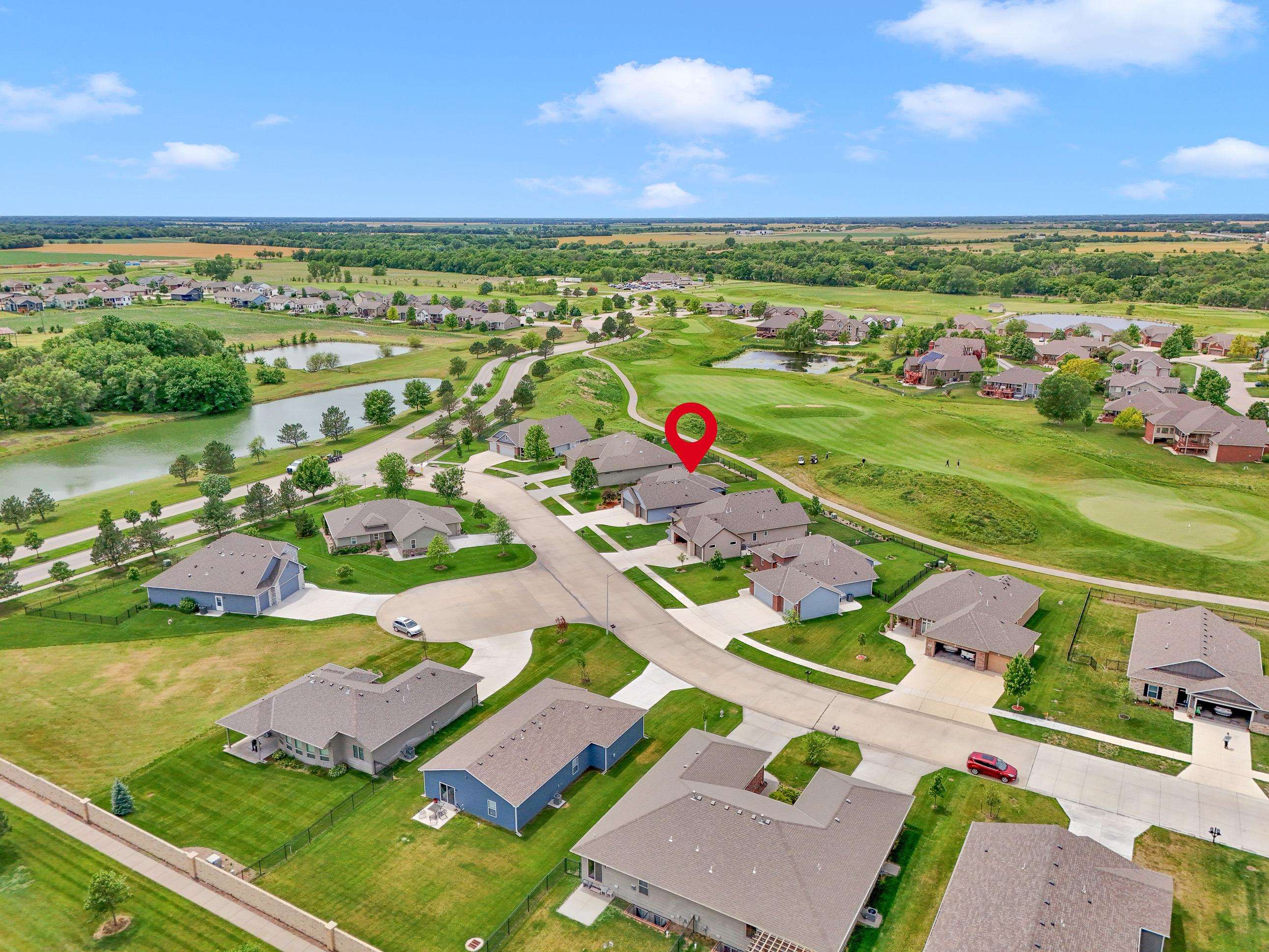 1717 Casey, Newton, KS 67114