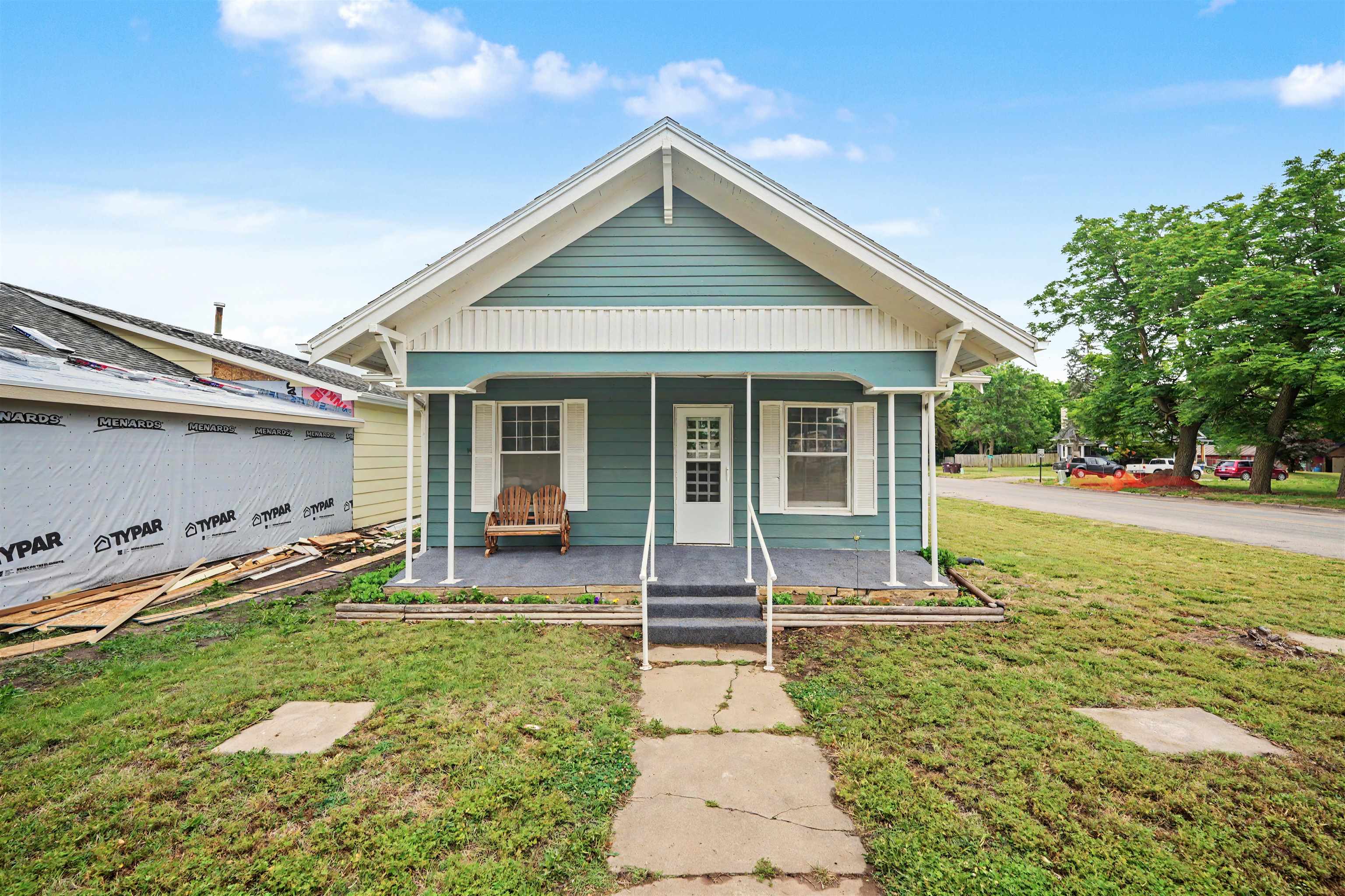 102 N Swedonia St, Marquette, KS 67464