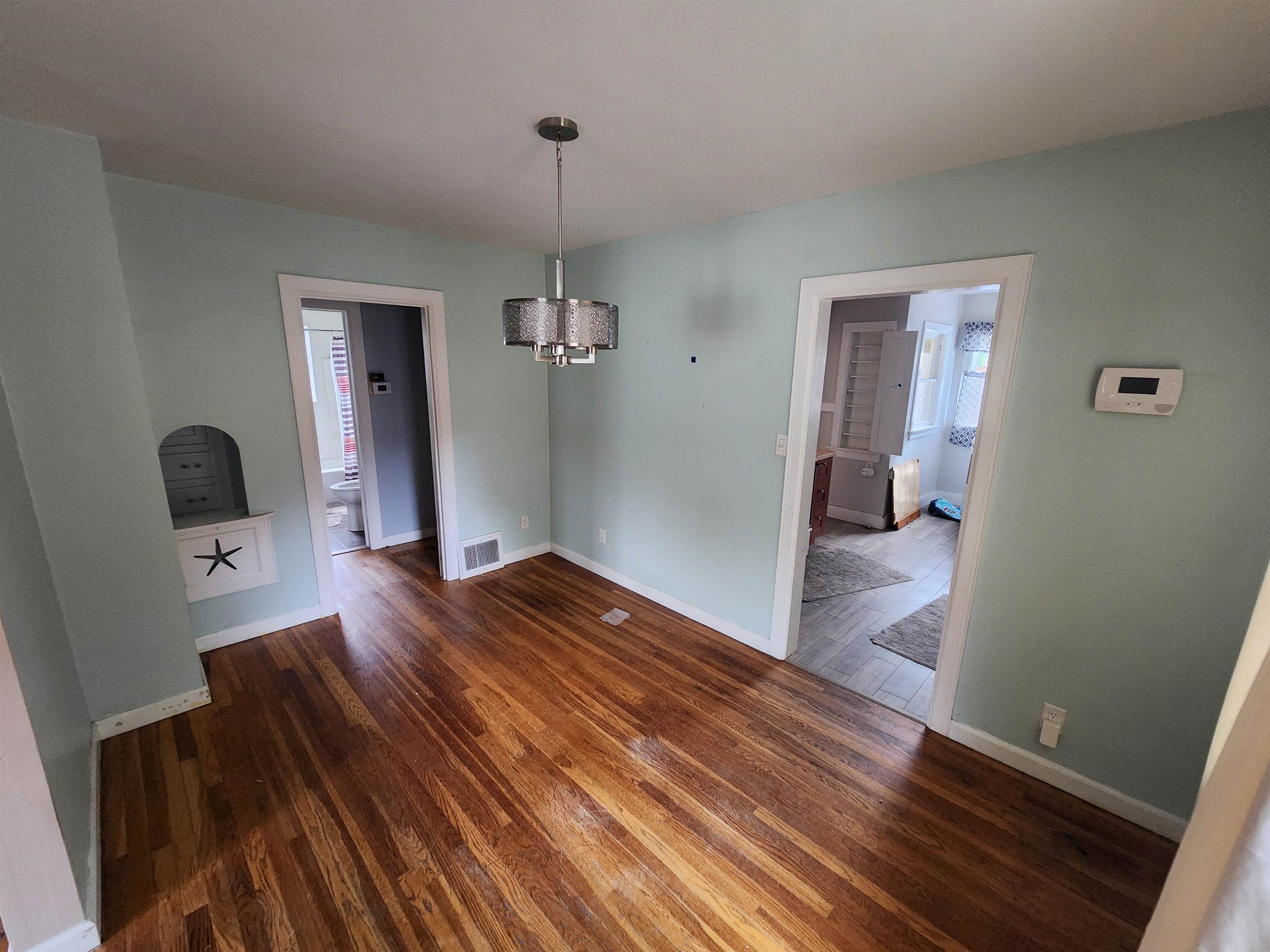 1537 N Burns, Wichita, KS 67203