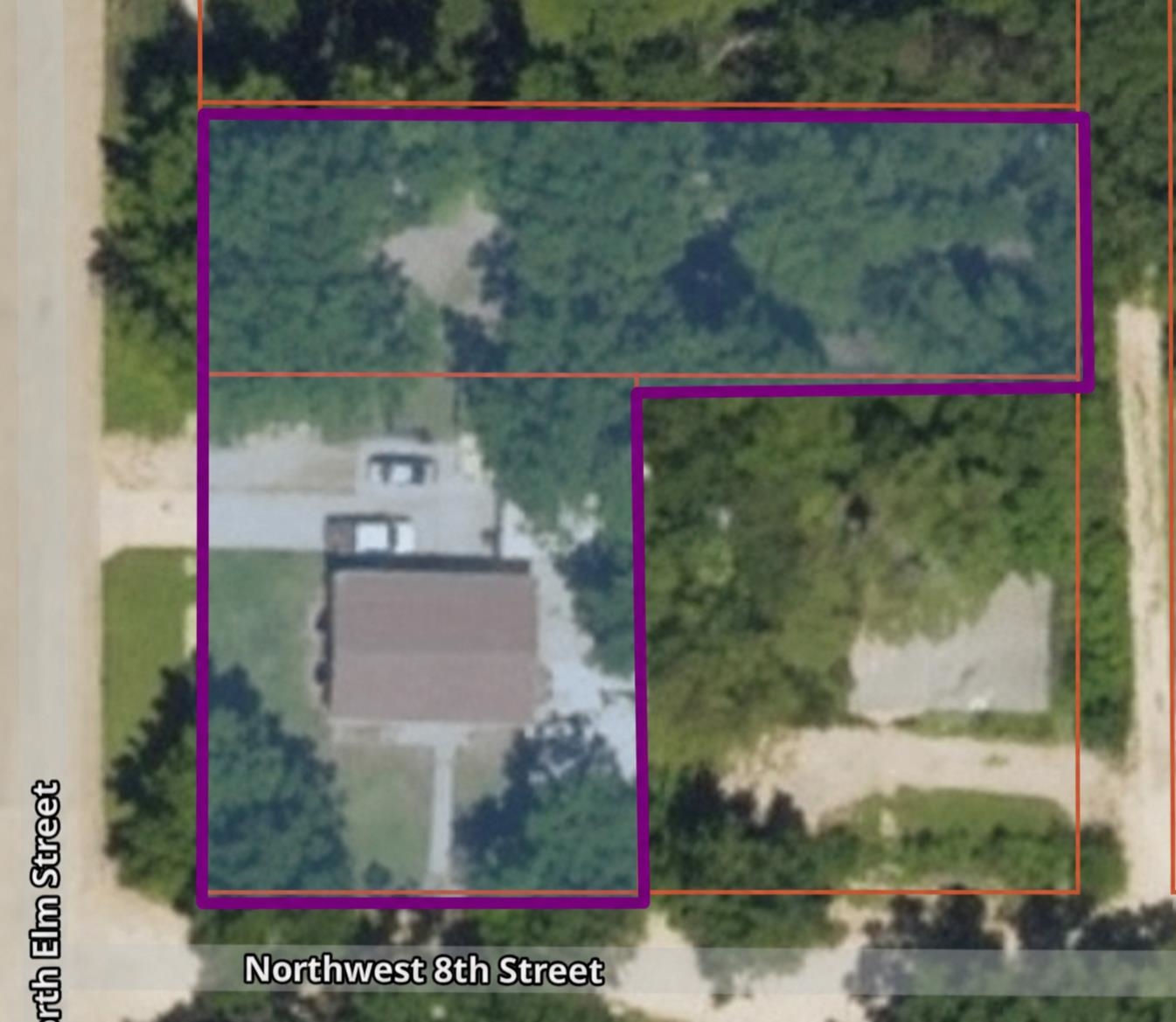 618 NW 8th St #800 N Elm St, Abilene, KS 67410