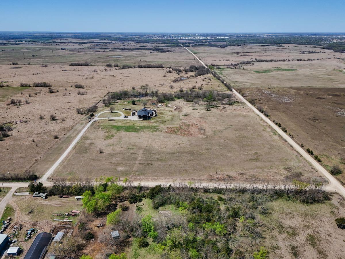 1827 SE 20th St, El Dorado, KS 67042
