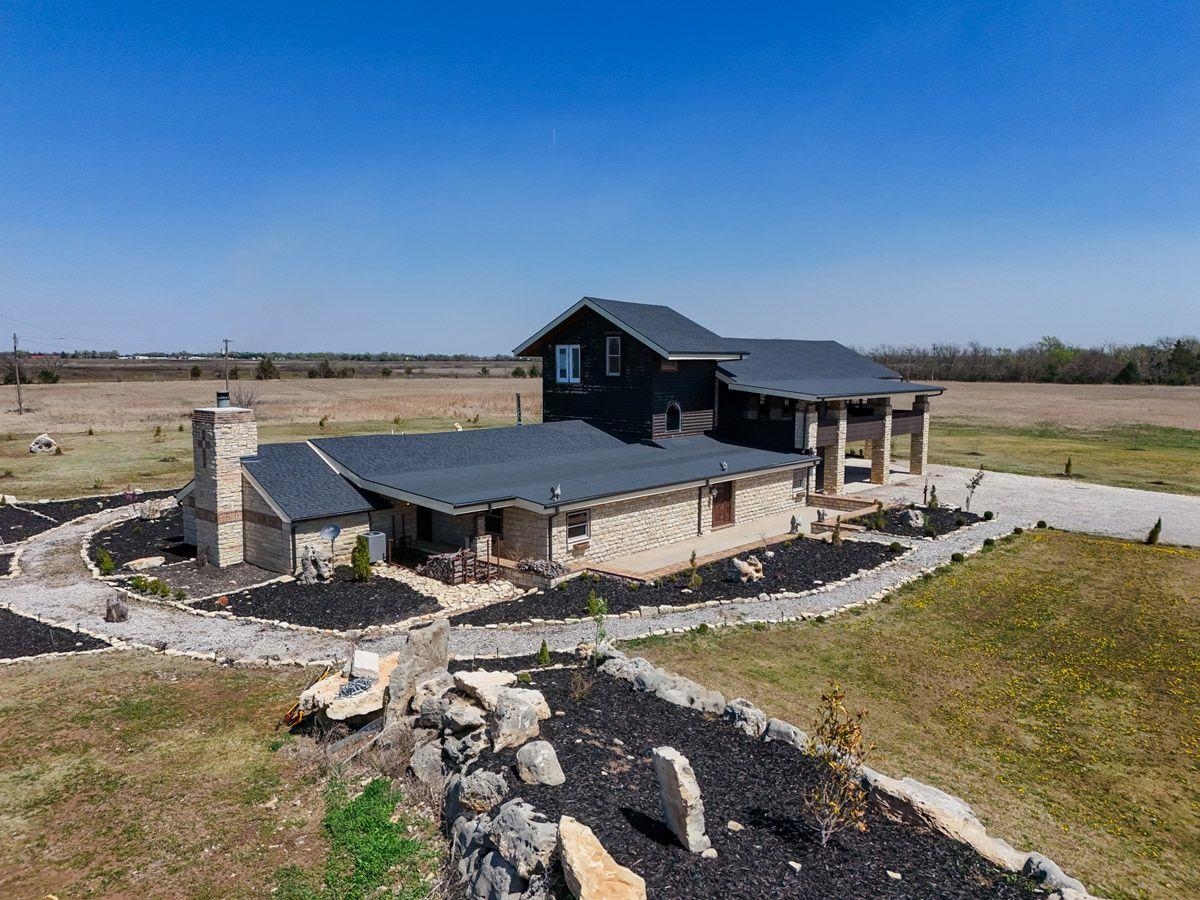1827 SE 20th St, El Dorado, KS 67042