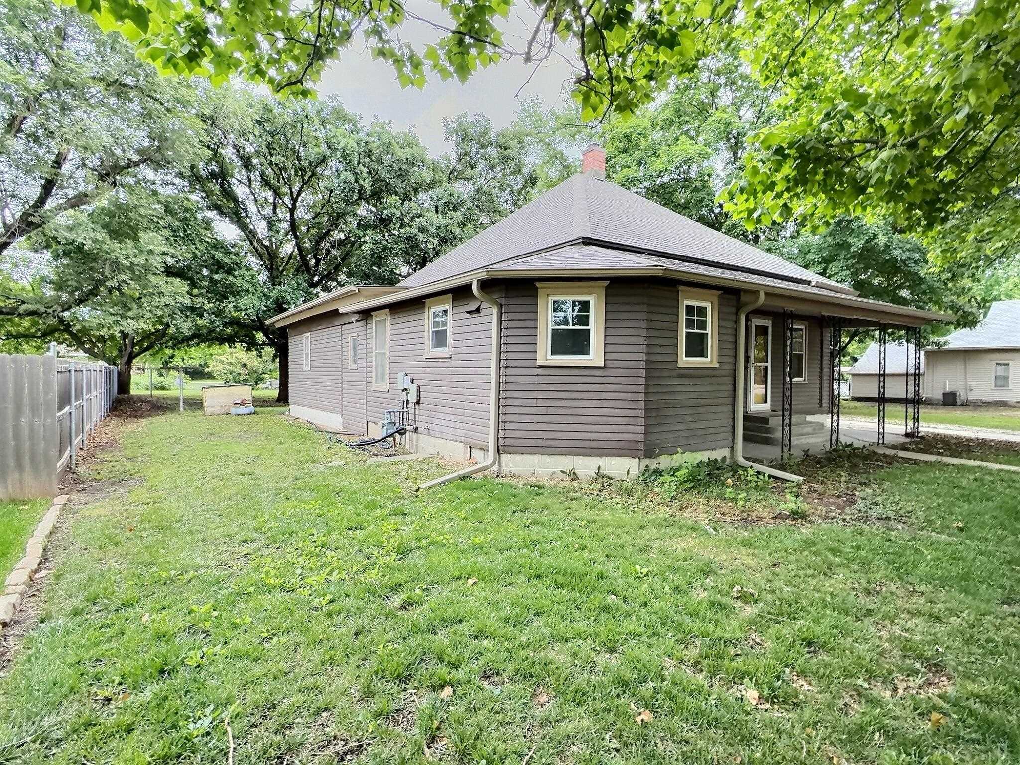 220 S Church, Goessel, KS 67053