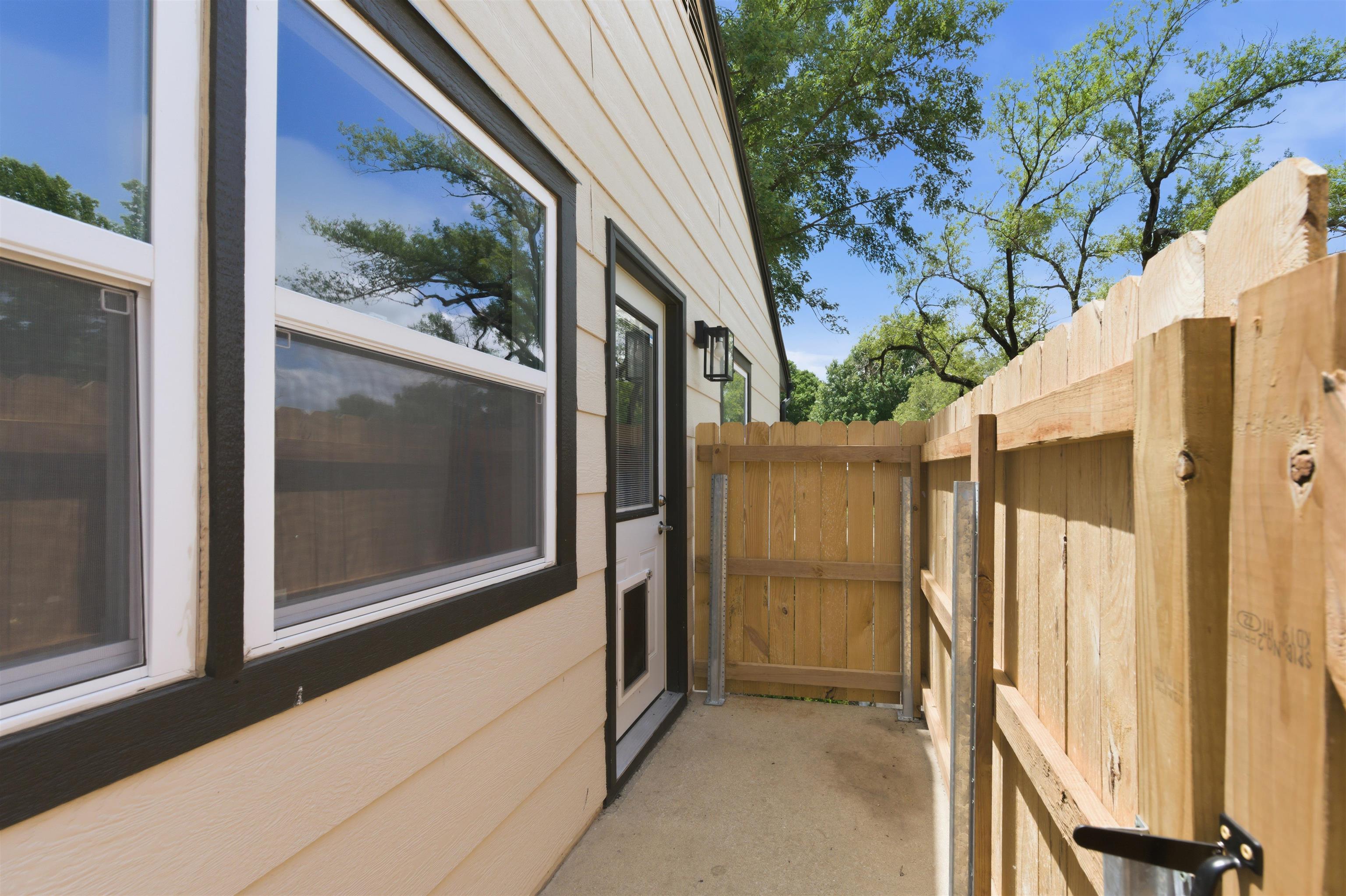 1610 E Evanston, Park City, KS 67219