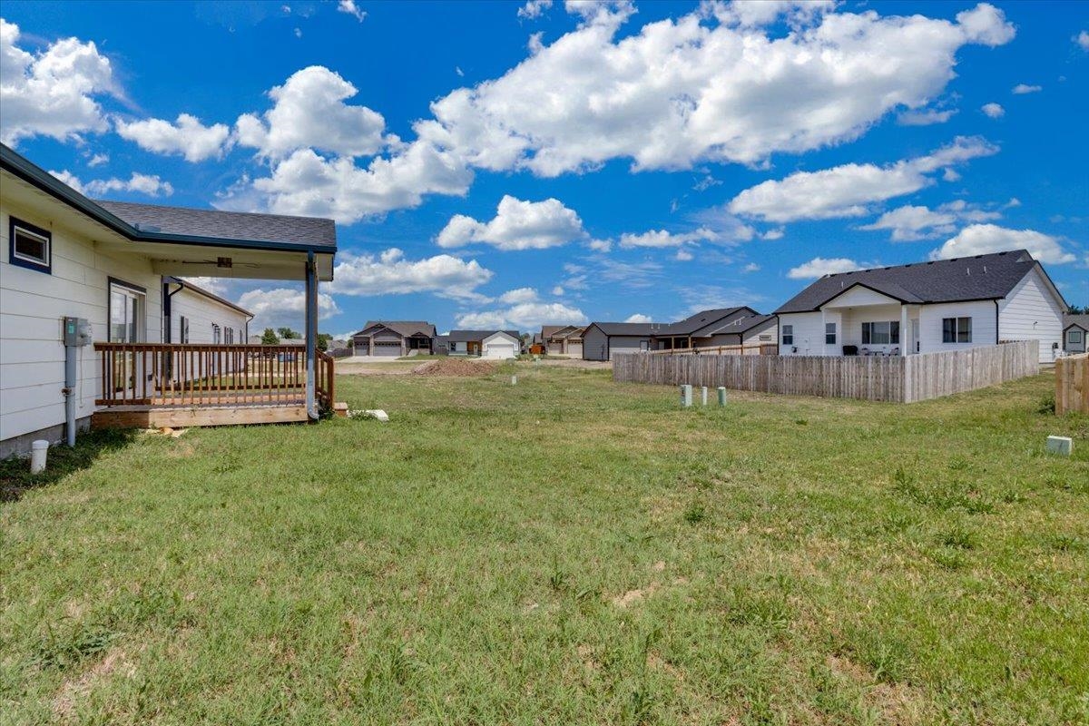 720 N Redbud Ave, Valley Center, KS 67147