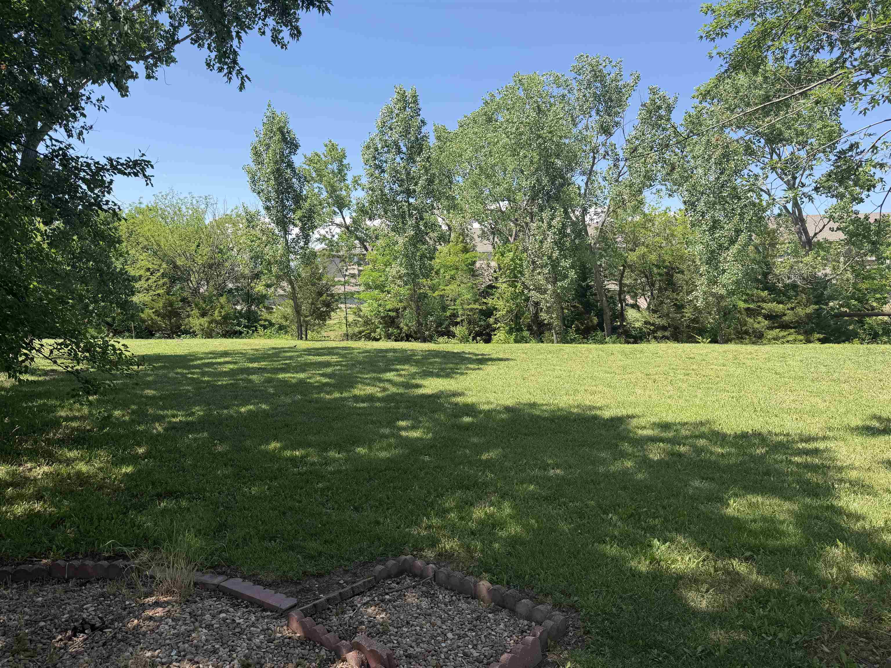 2750 N Rushwood St, Wichita, KS 67226