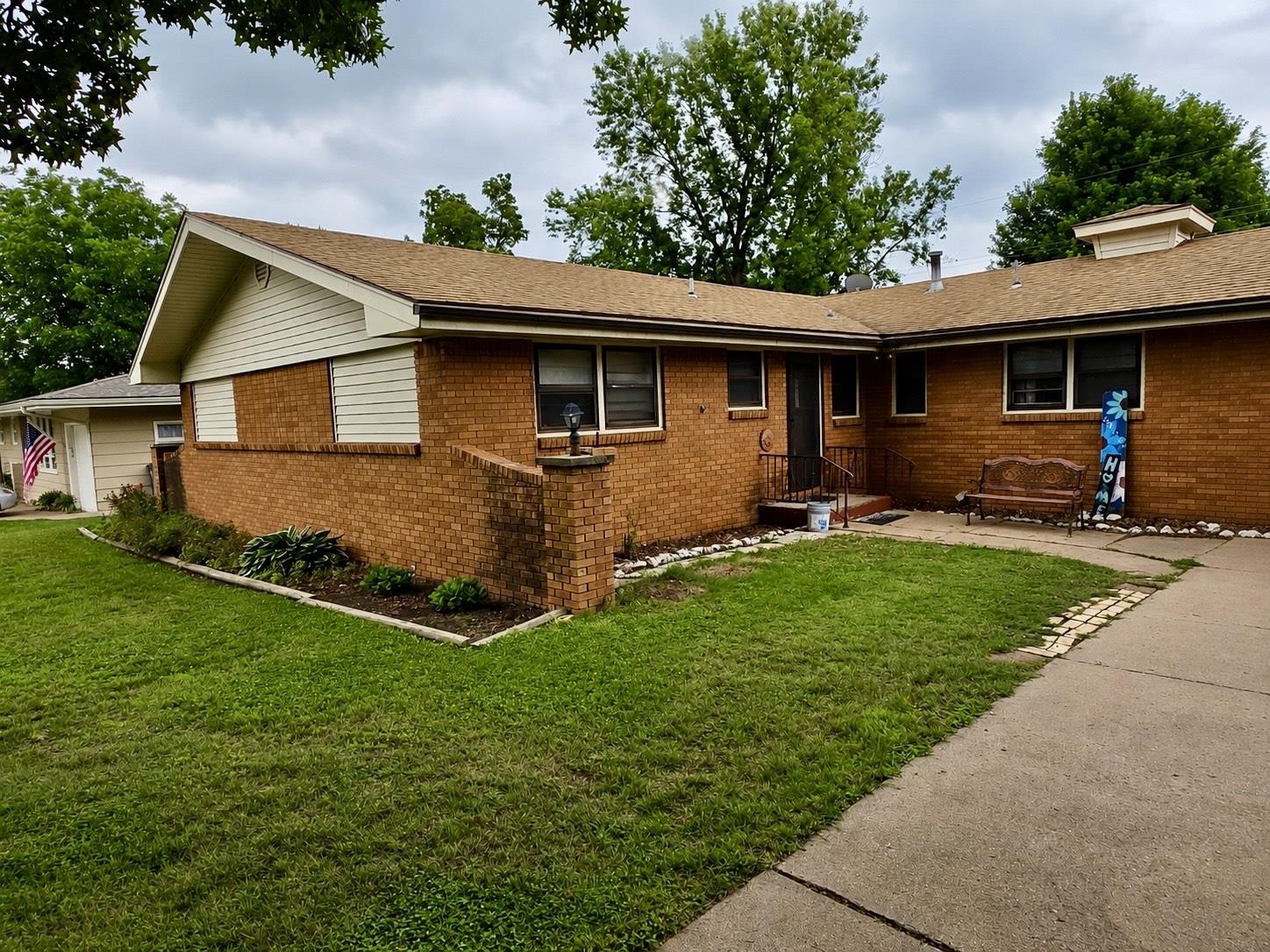 517 Hellar Ave, Clearwater, KS 67026