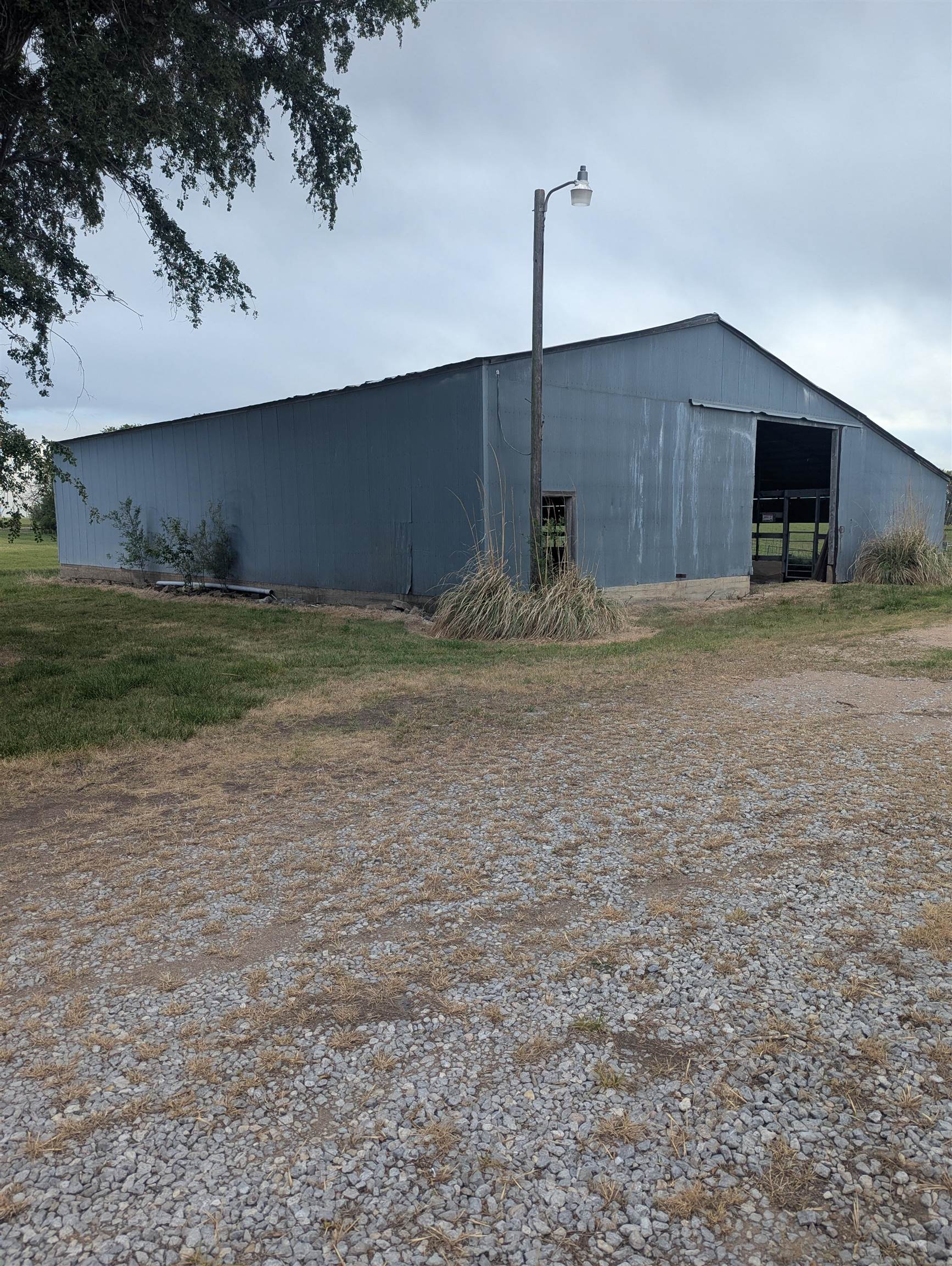 29705 W 21st N, Garden Plain, KS 67050