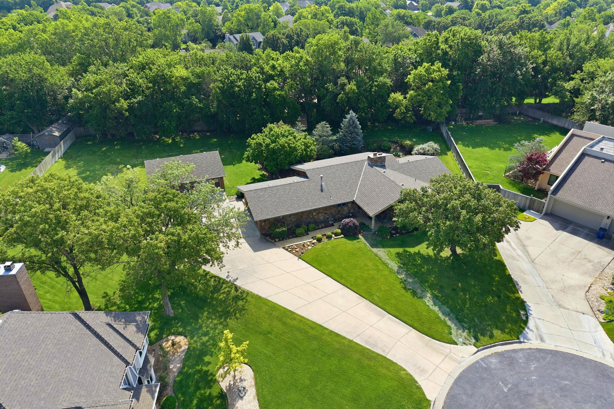 844 N Sandpiper Ct, Wichita, KS 67230