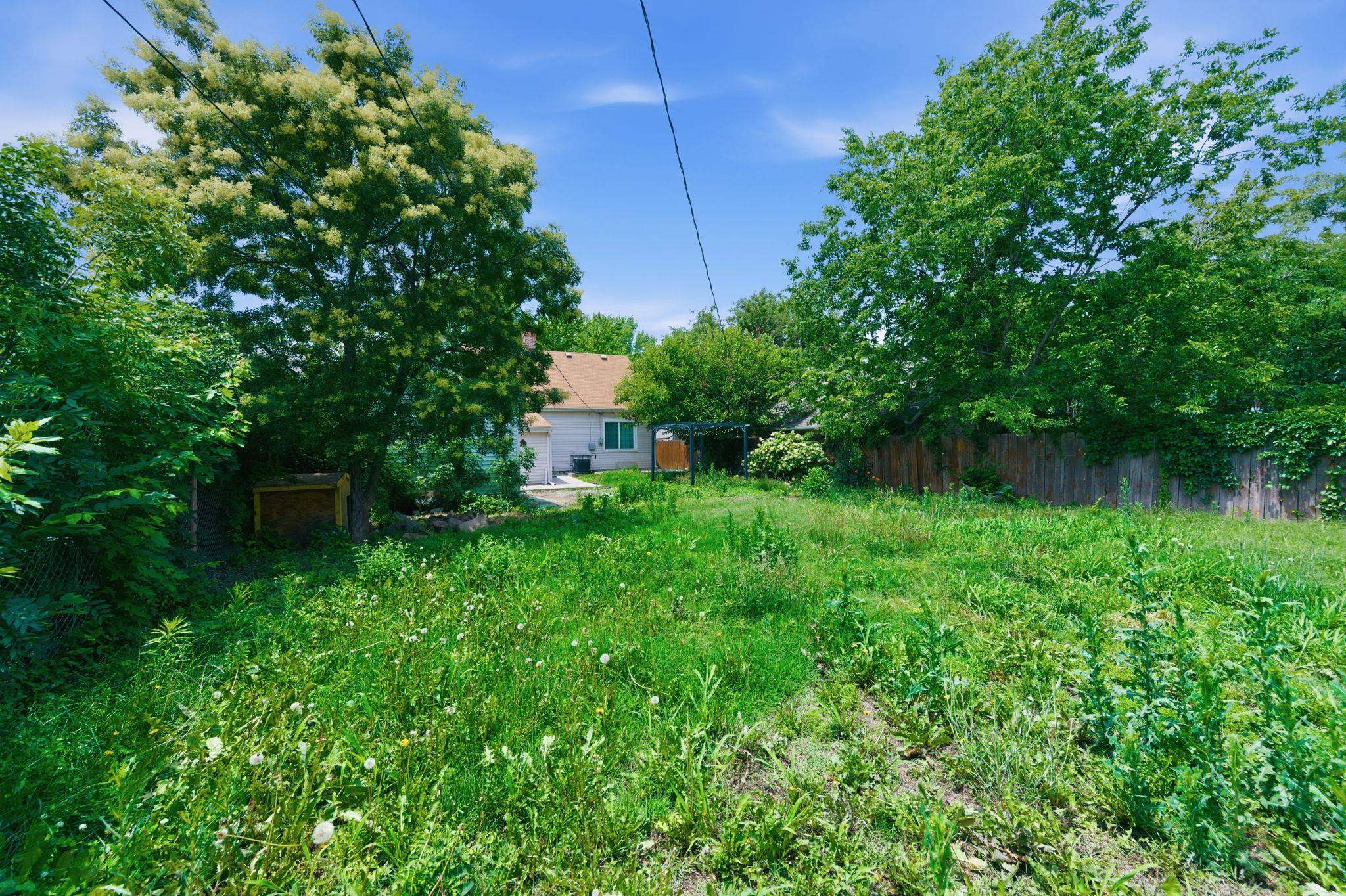 644 S Green St, Wichita, KS 67211