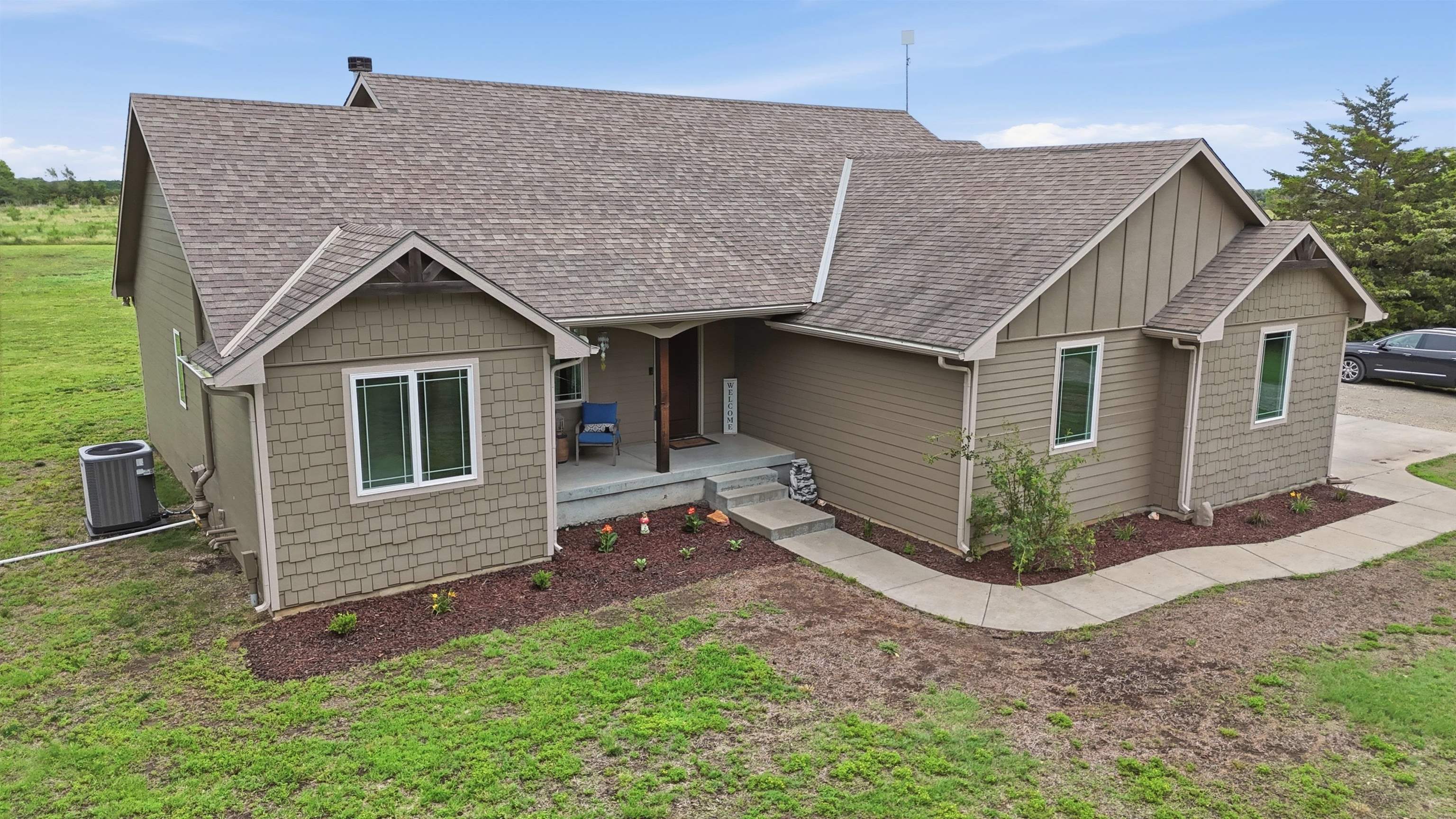 9828 S 119th W, Clearwater, KS 67026