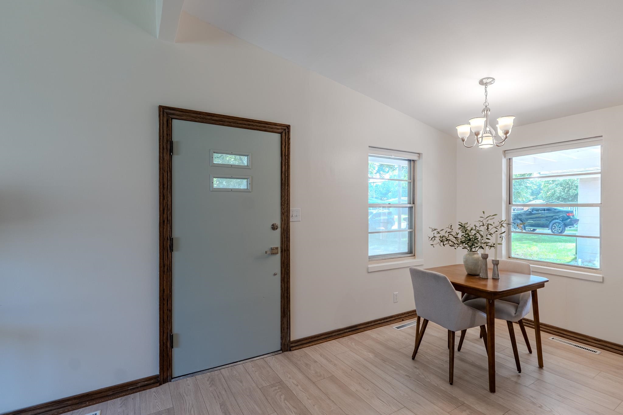 1516 Ann, Winfield, KS 67156