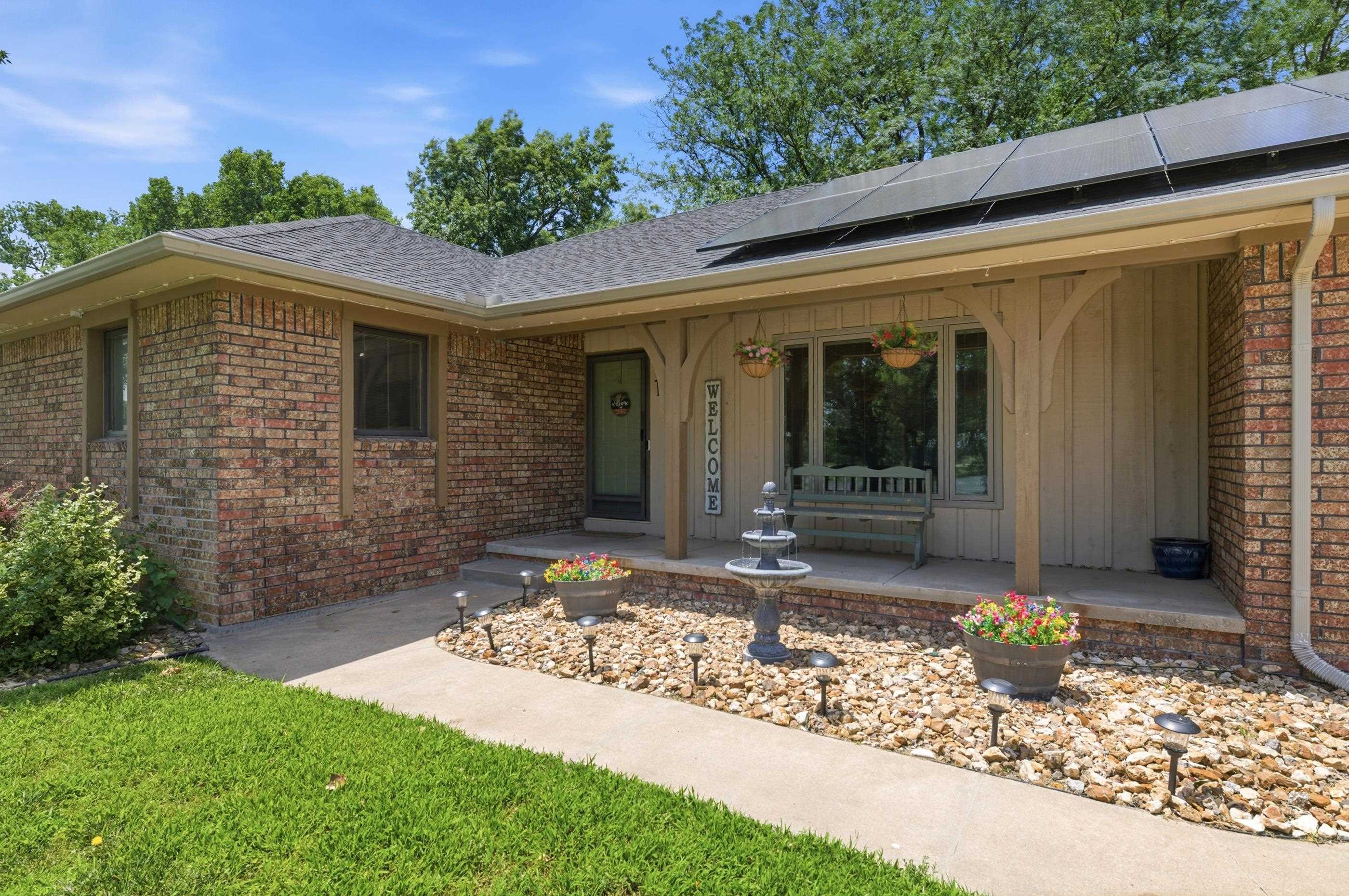 3821 N Porter Ave, Wichita, KS 67204
