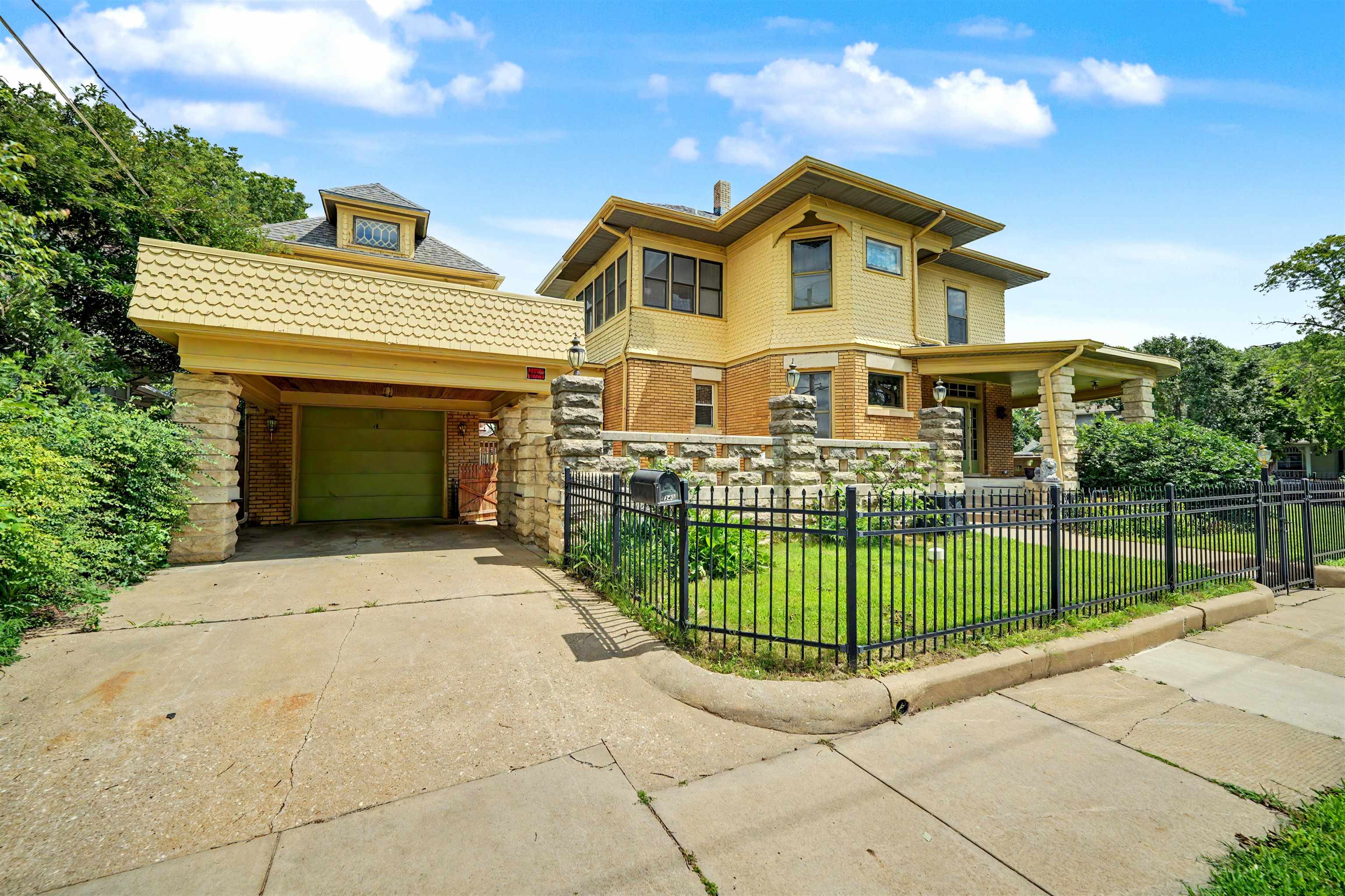 340 S 8th St, Salina, KS 67401