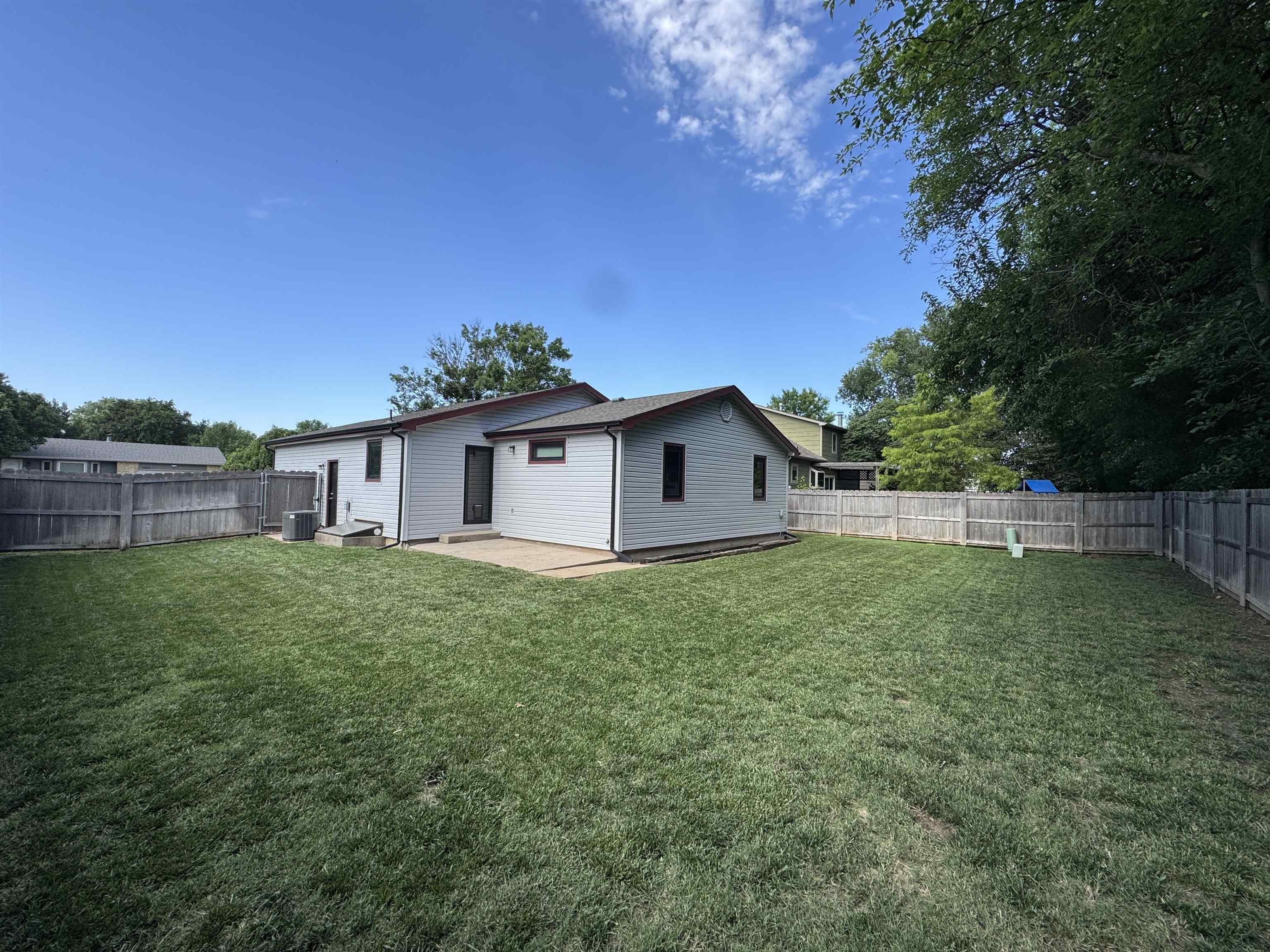 11210 W Jewell St, Wichita, KS 67209