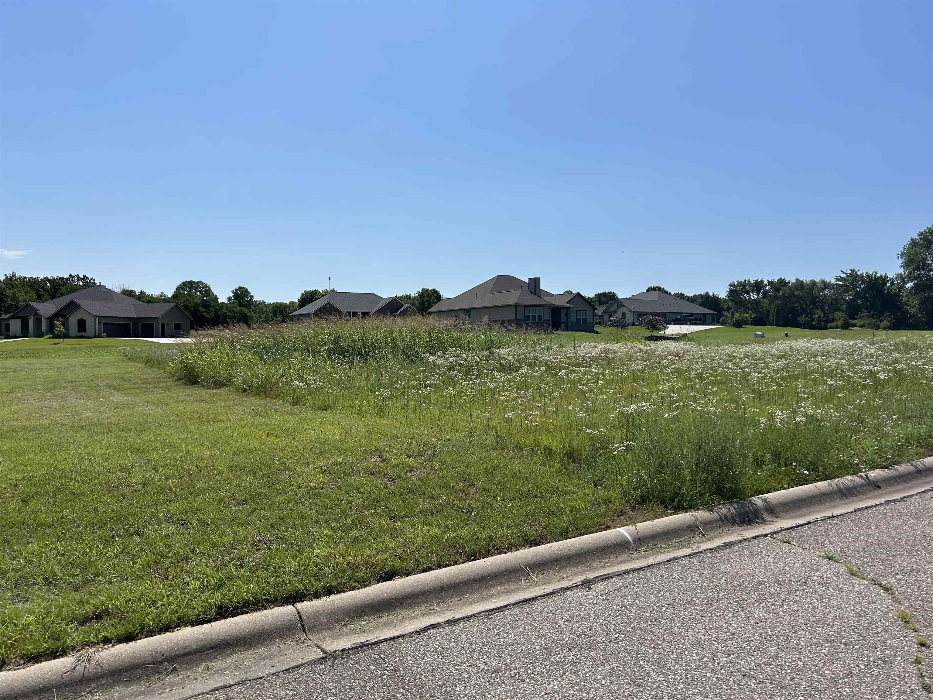 Lot 2 Block 4 Country Clb Est 1 Replat, Arkansas City, KS 67005