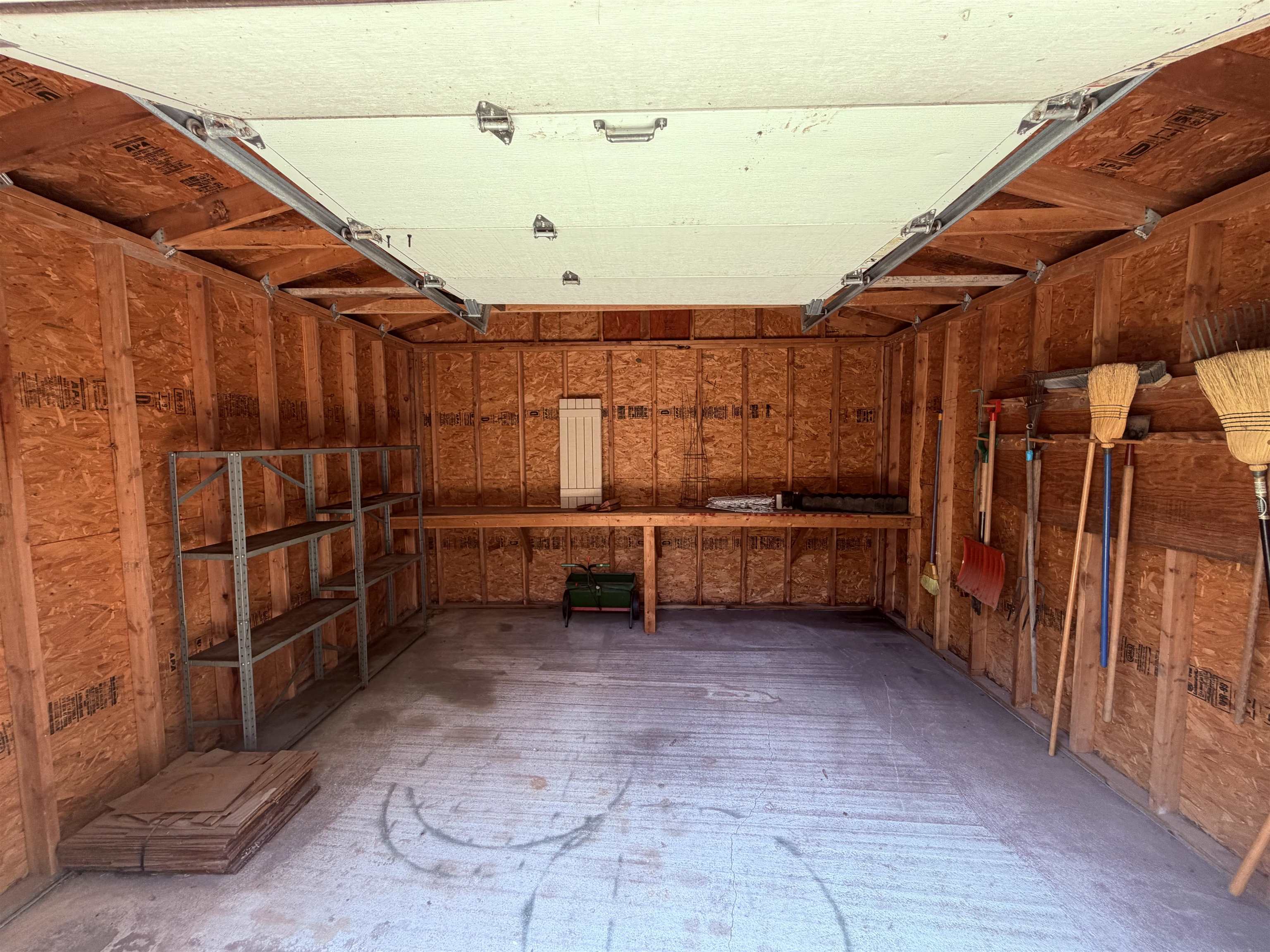 1022 S Cherry St, Wellington, KS 67152