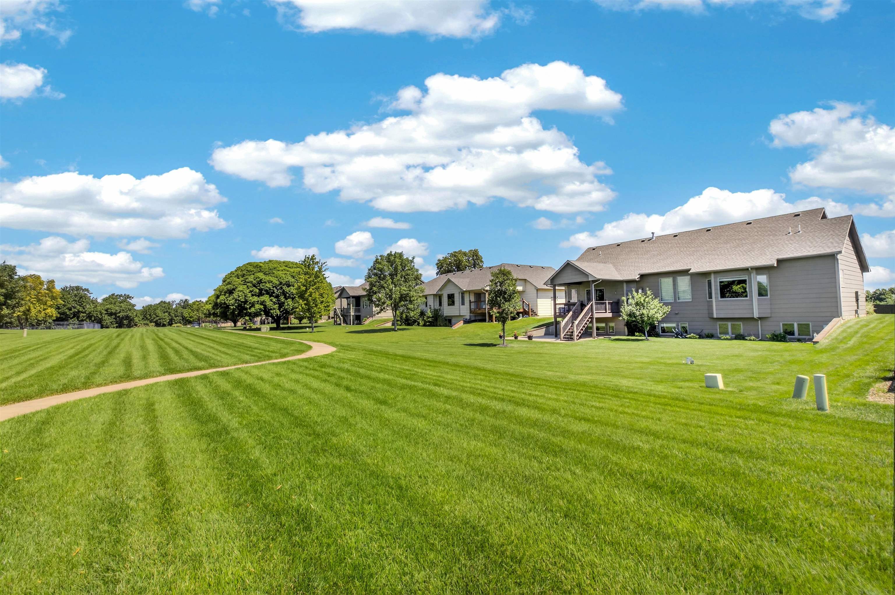 14209 W Binter Cir, Wichita, KS 67235