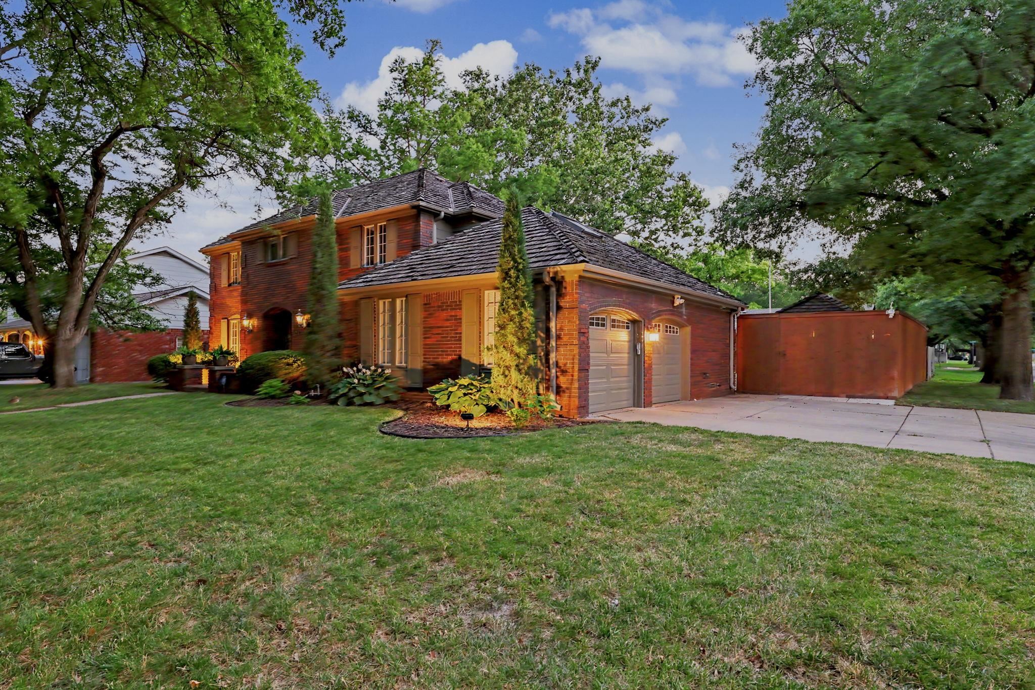 271 N Rutland Rd, Wichita, KS 67206