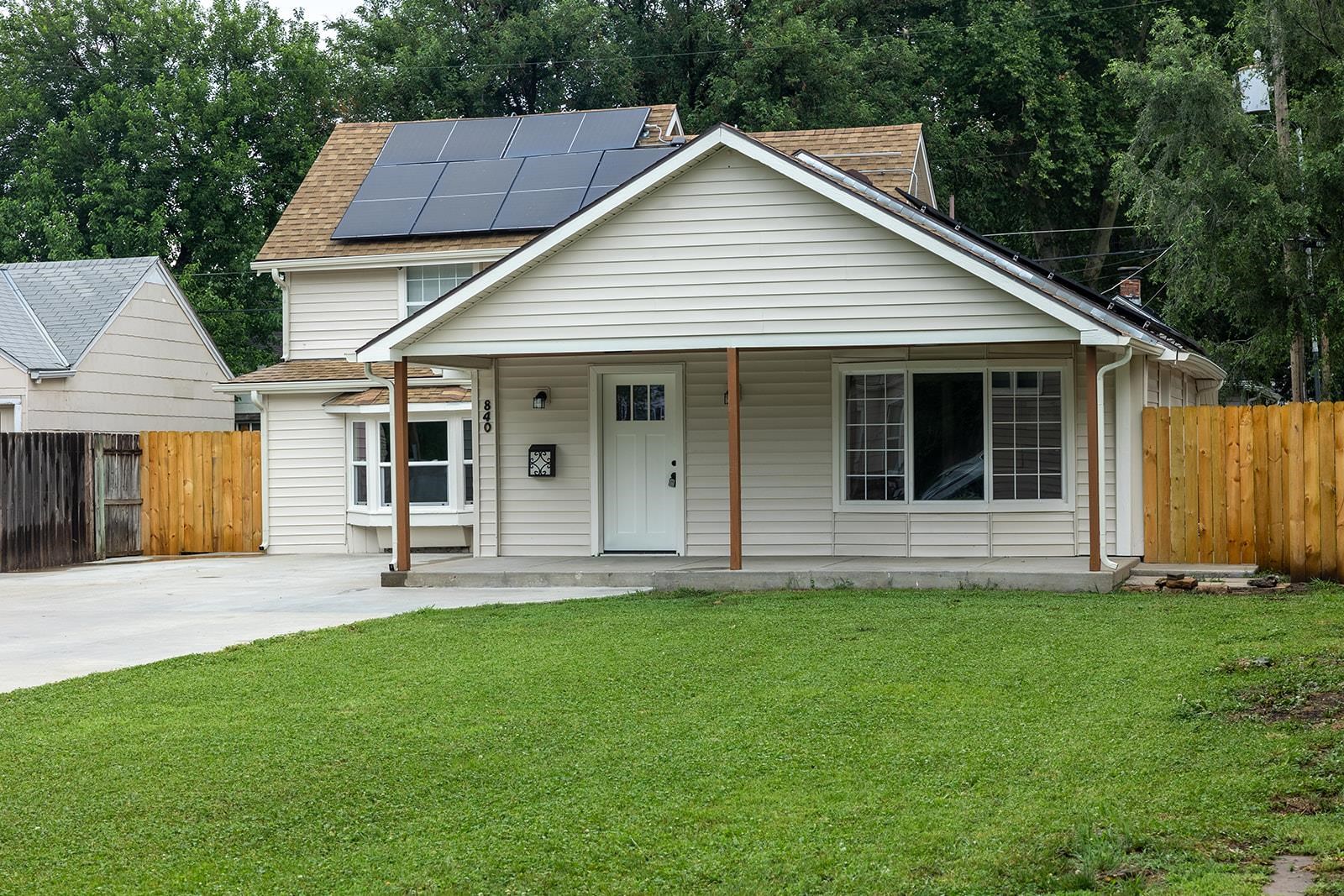 840 S Volutsia Ave, Wichita, KS 67211