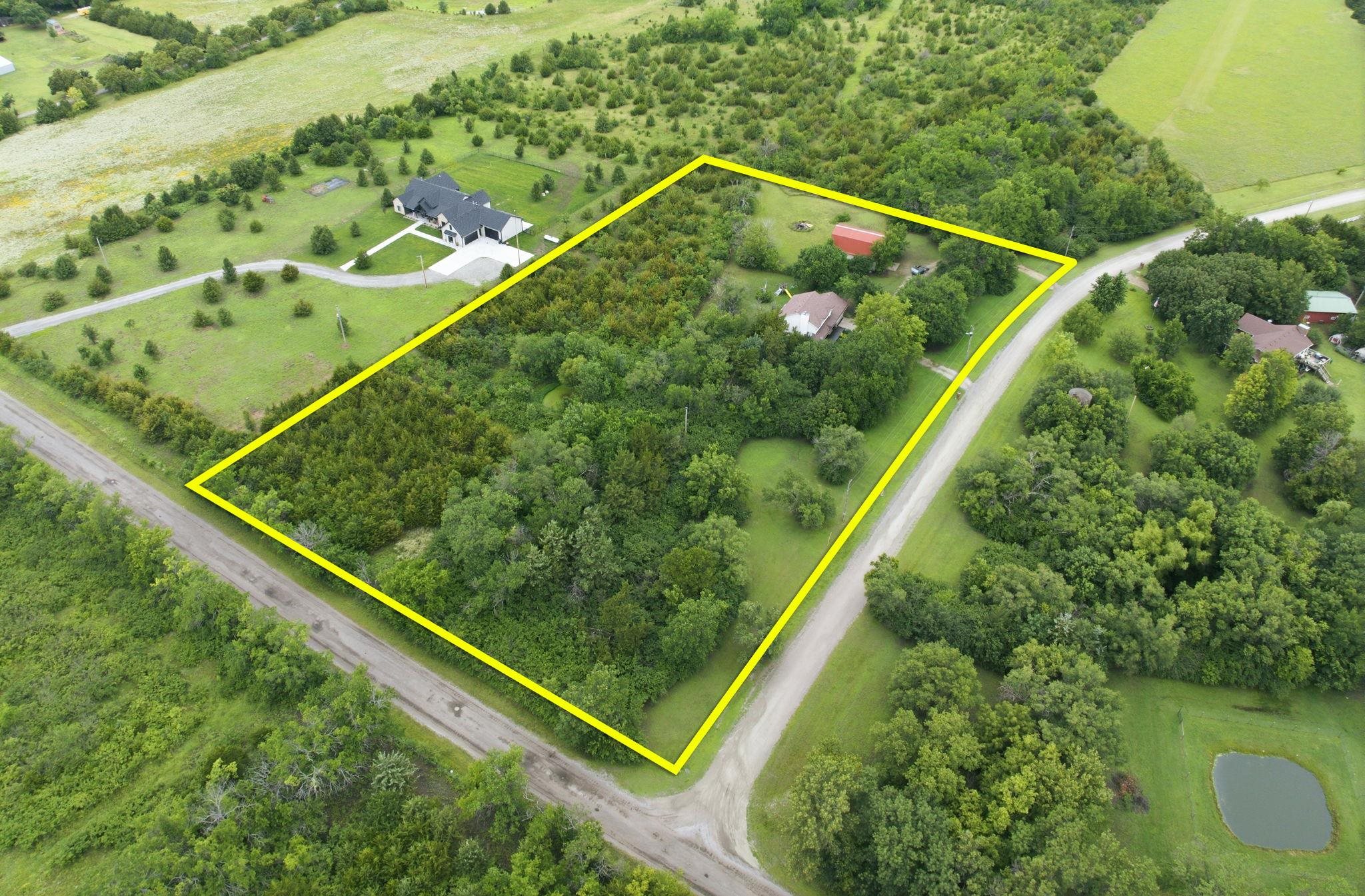 5941 SW Lago Cir, Augusta, KS 67010
