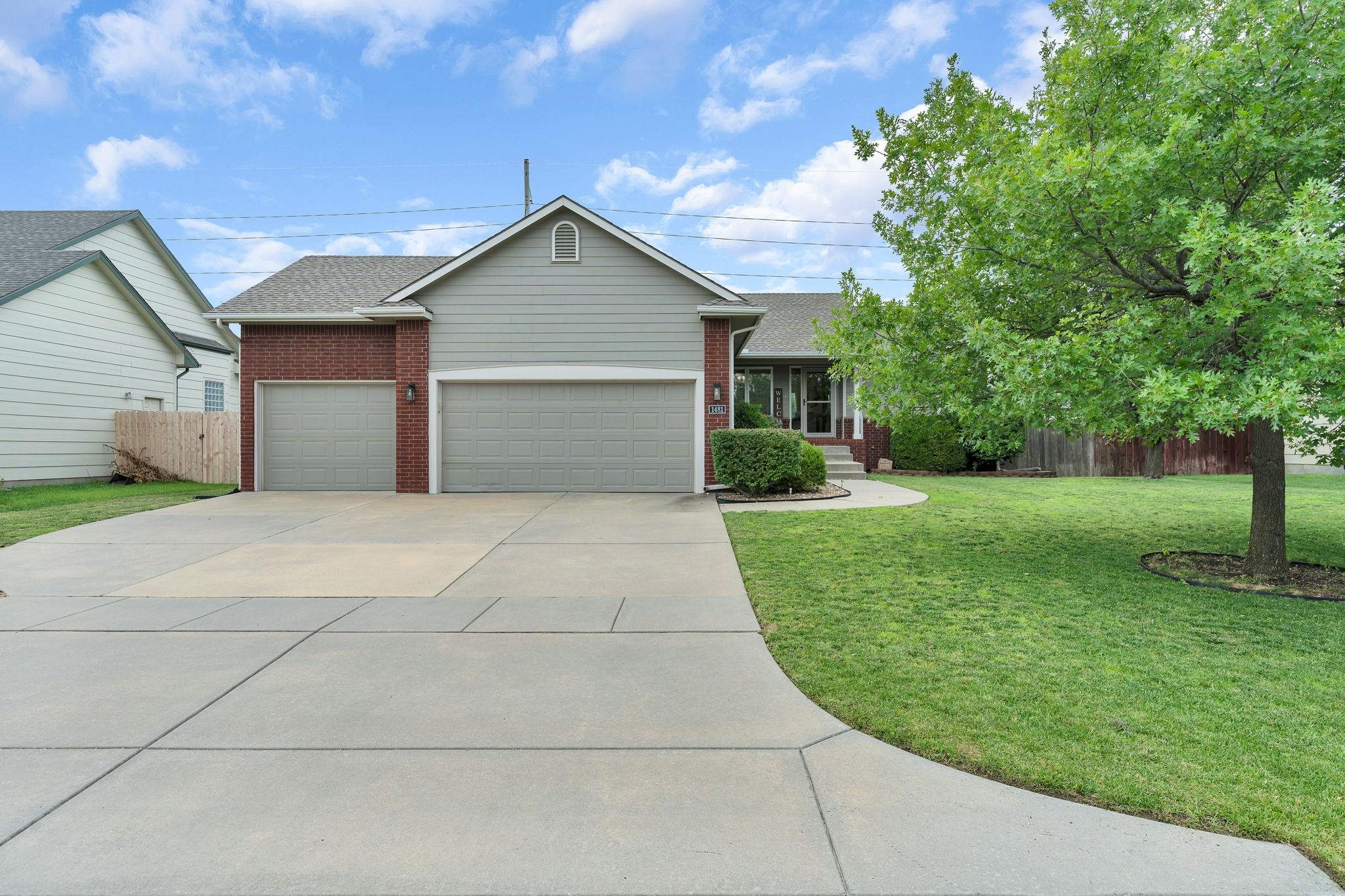 1481 S Shiloh Ct, Wichita, KS 67207