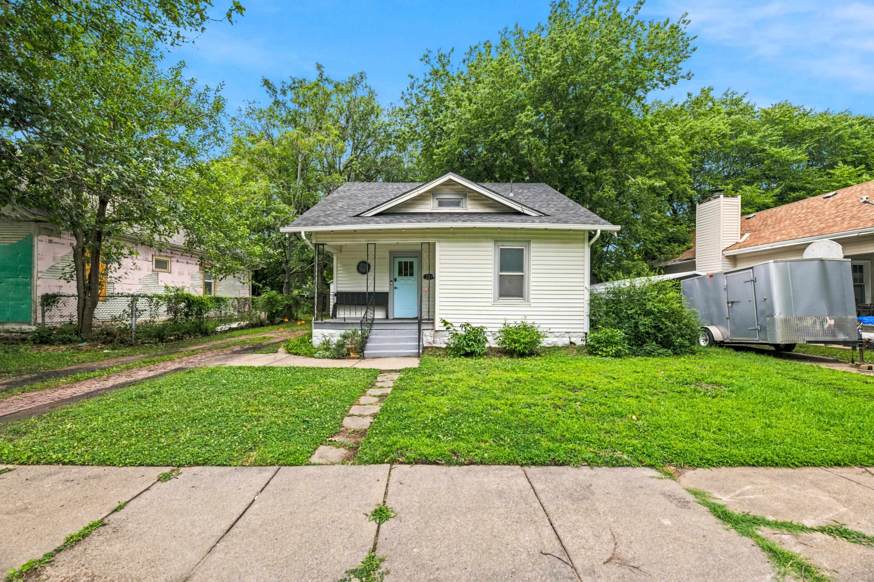 231 N Exposition Ave, Wichita, KS 67203