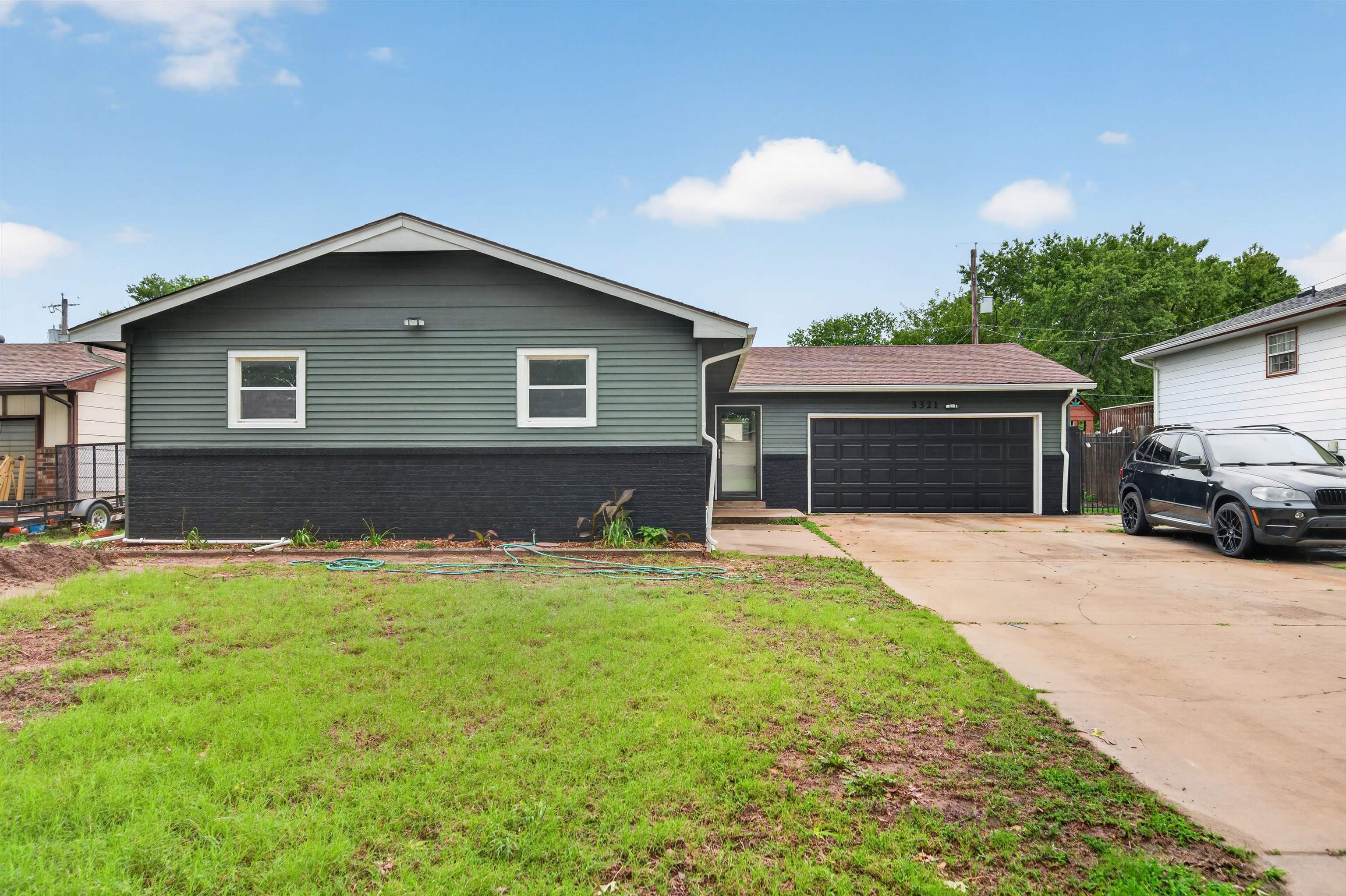 3321 S Kessler Ave, Wichita, KS 67217