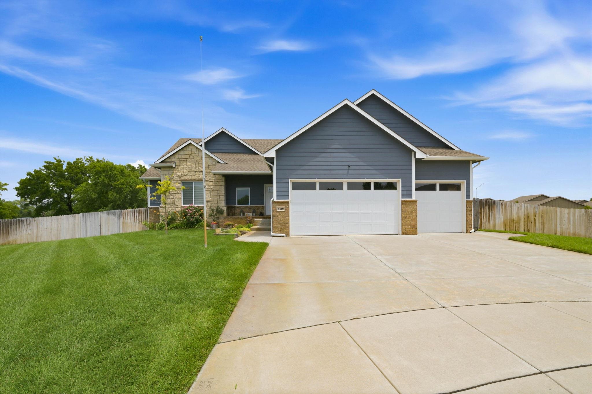 6410 S Jade Ct, Derby, KS 67037