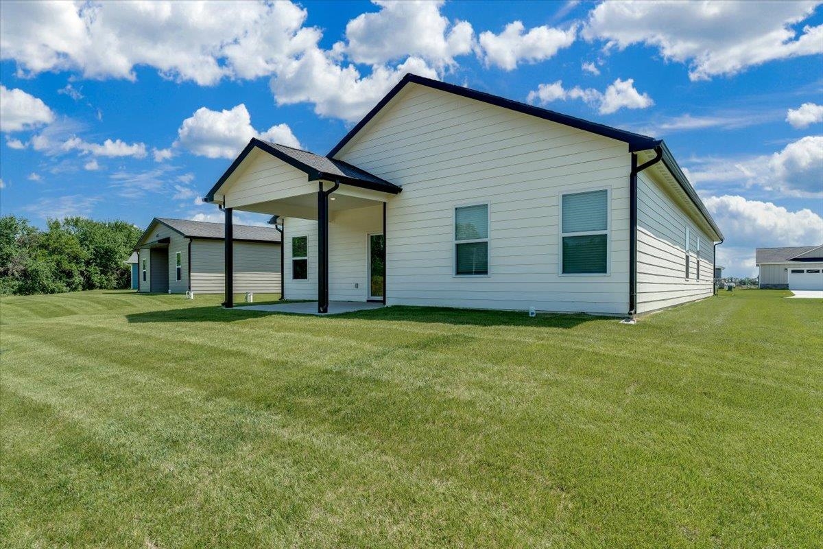 1795 W Redbud Ln, Goddard, KS 67052