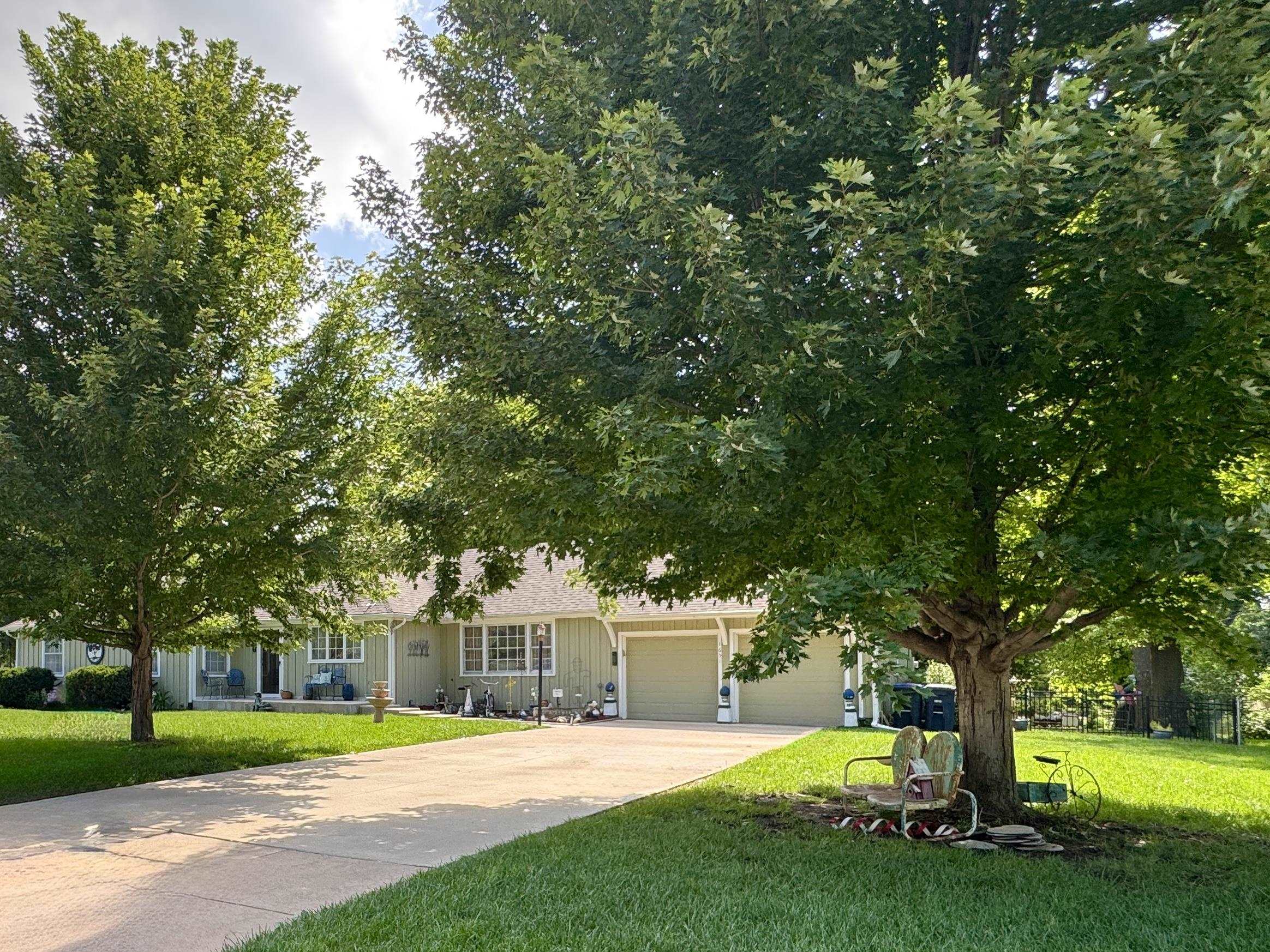 1651 Pennsylvania, El Dorado, KS 67042