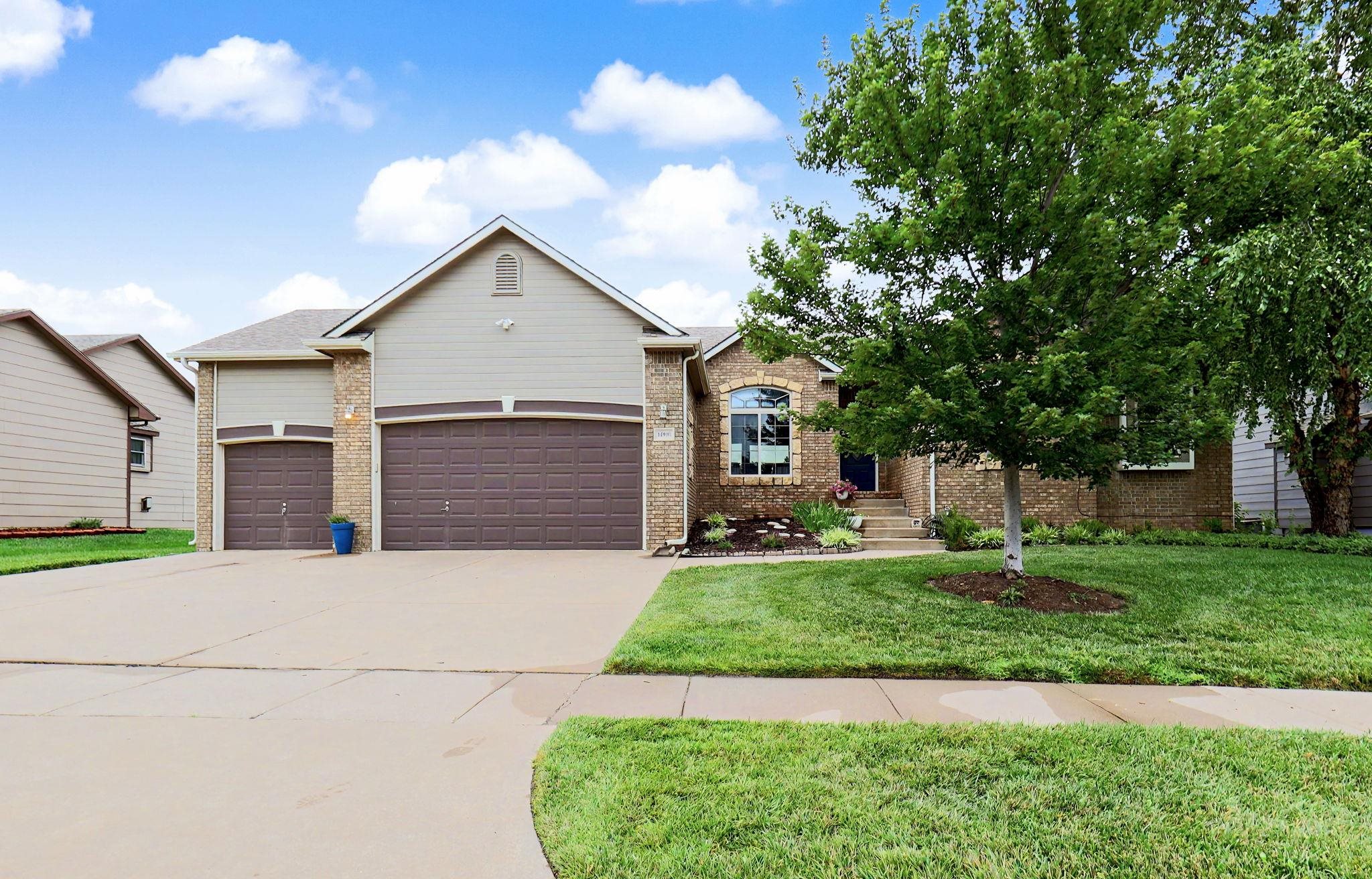 14900 W Lynndale, Wichita, KS 67235