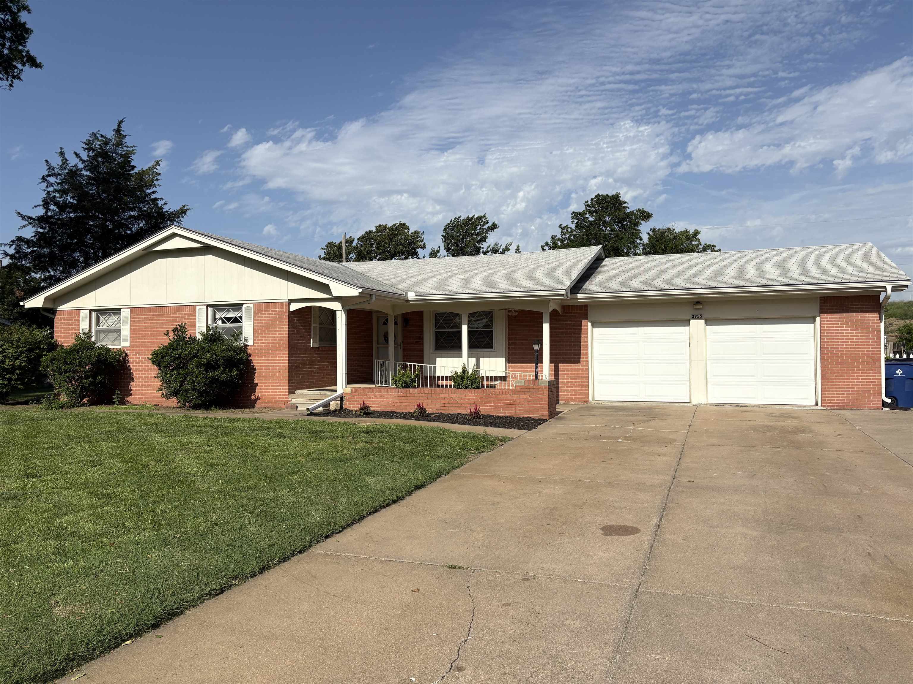 3955 N Athenian, Wichita, KS 67204
