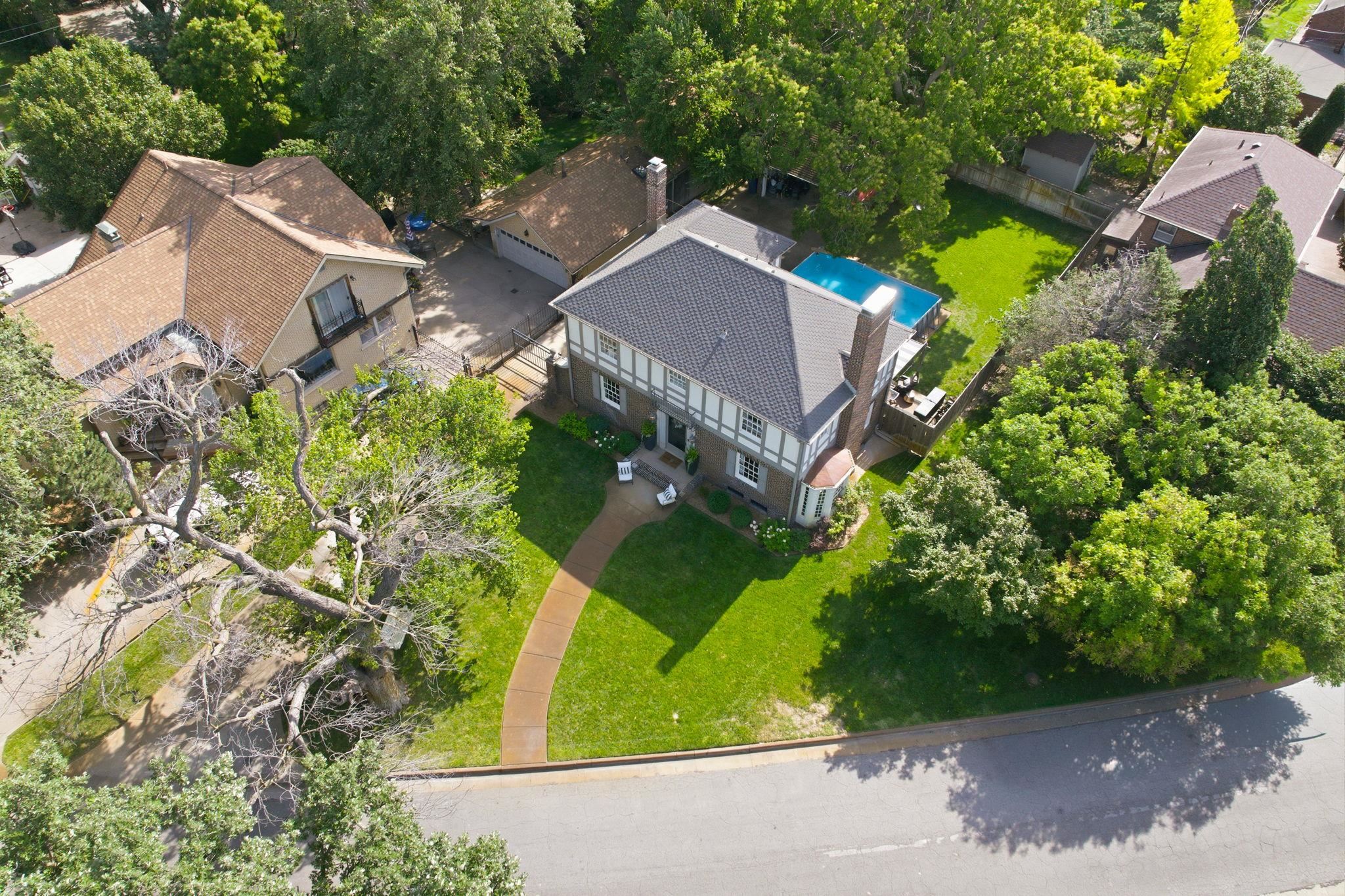 960 N Back Bay, Wichita, KS 67203