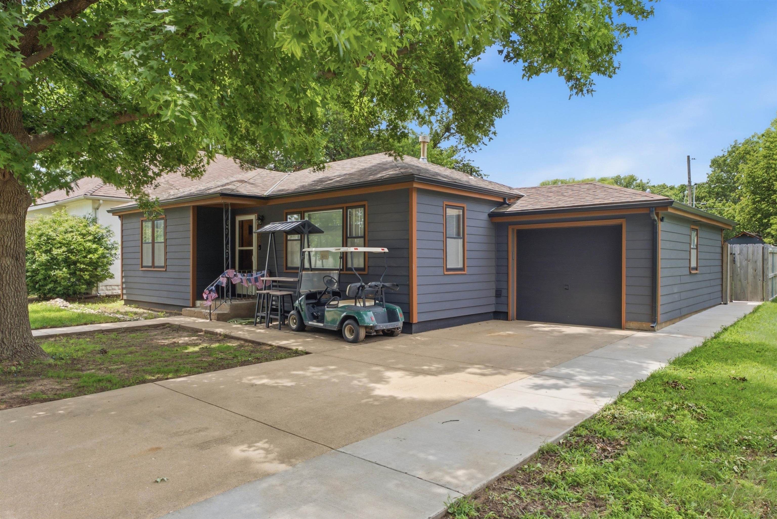 403 Magnolia, Andale, KS 67001