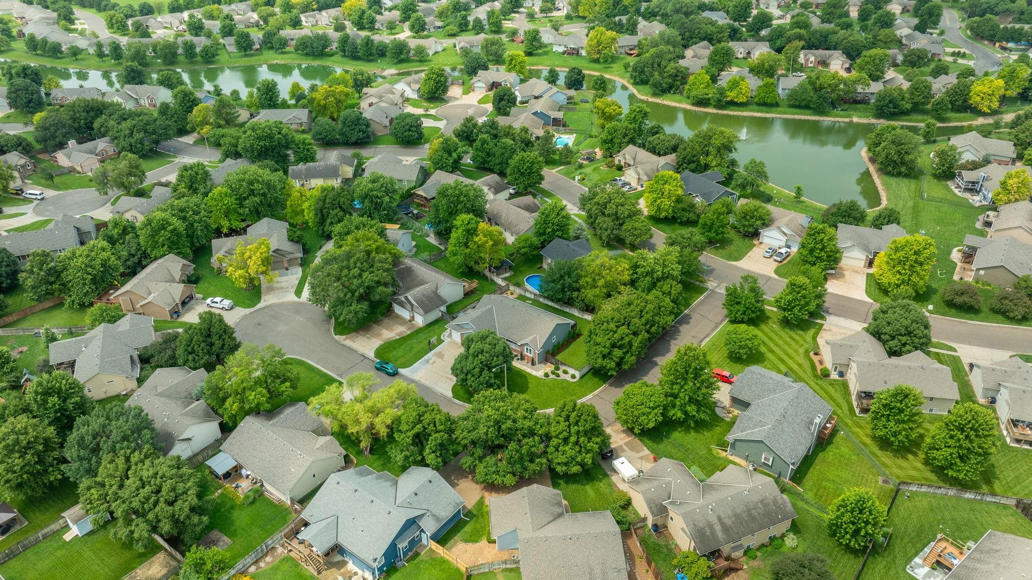 2510 N Shefford Ct, Wichita, KS 67205