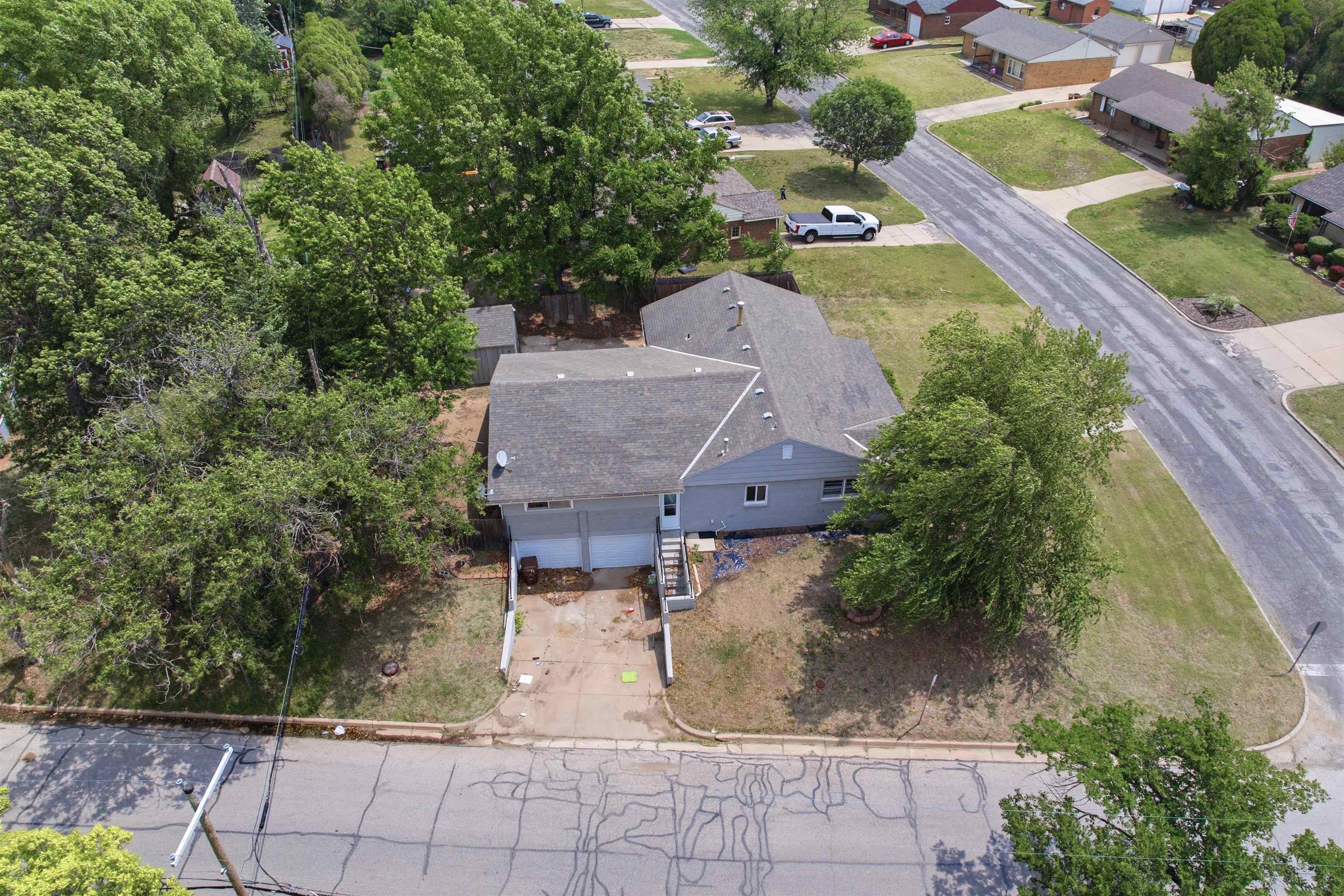 3604 E Skinner, Wichita, KS 67218