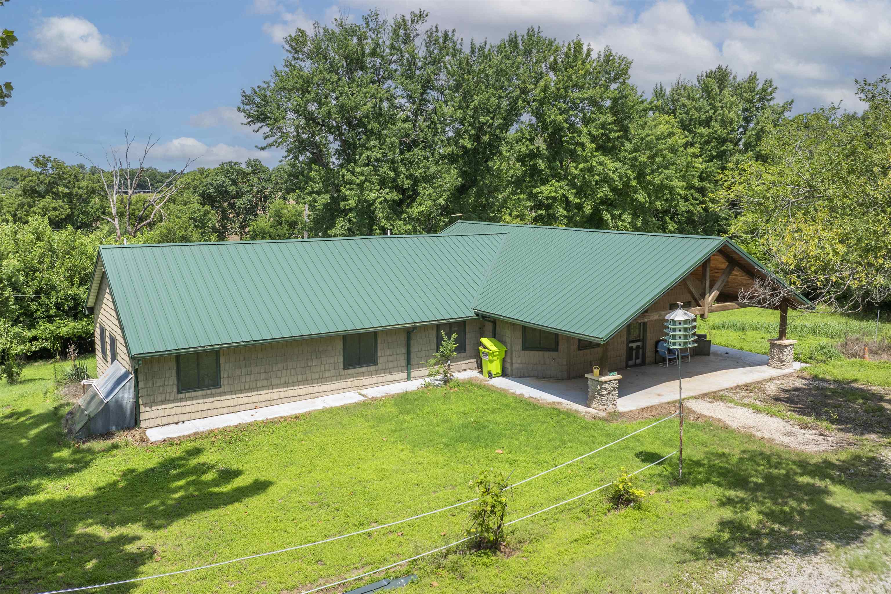 30199 93rd Dr, Arkansas City, KS 67005