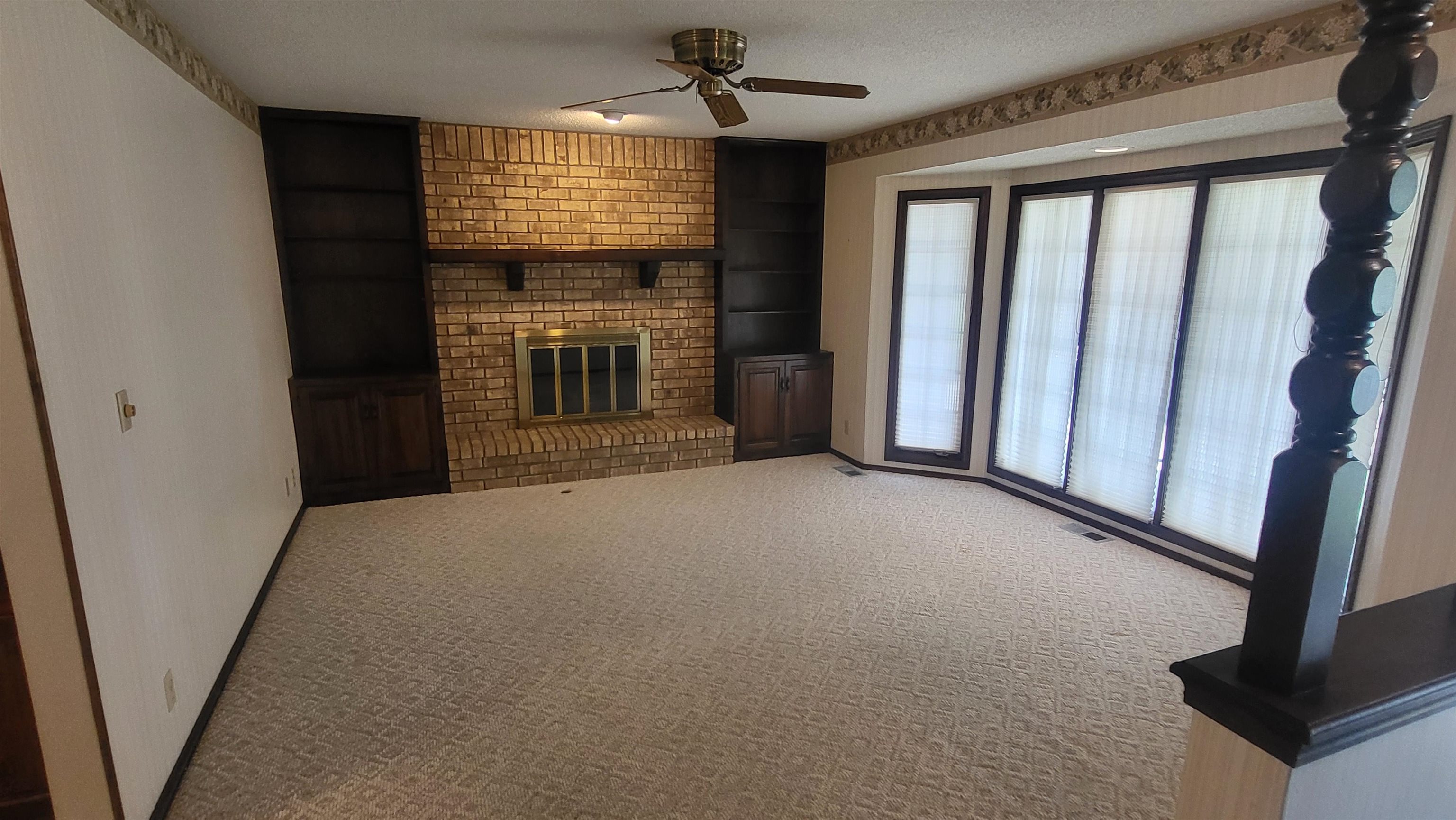 840 Trinity Ct, Newton, KS 67114