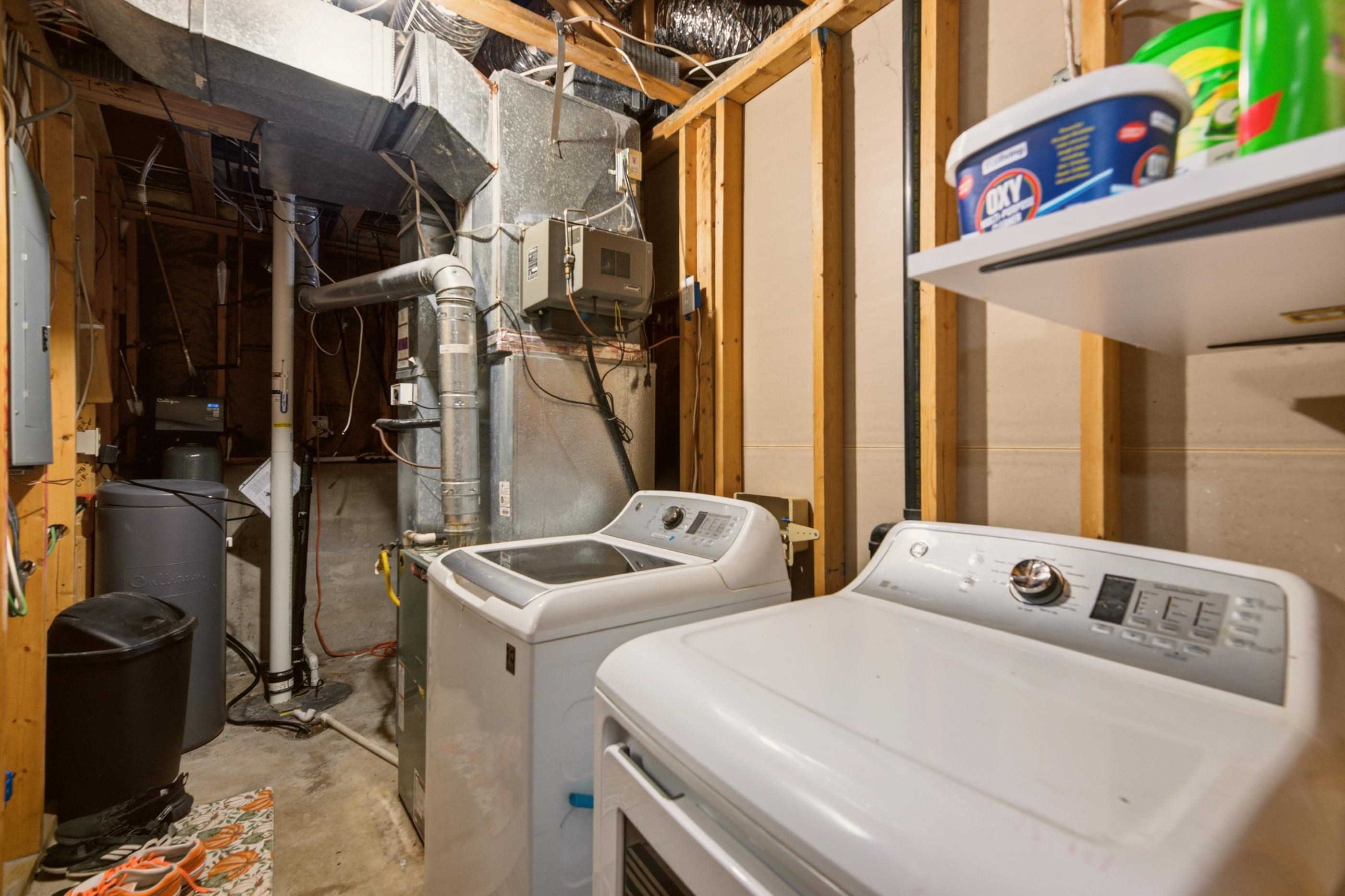 1308 W Loring, Haysville, KS 67060