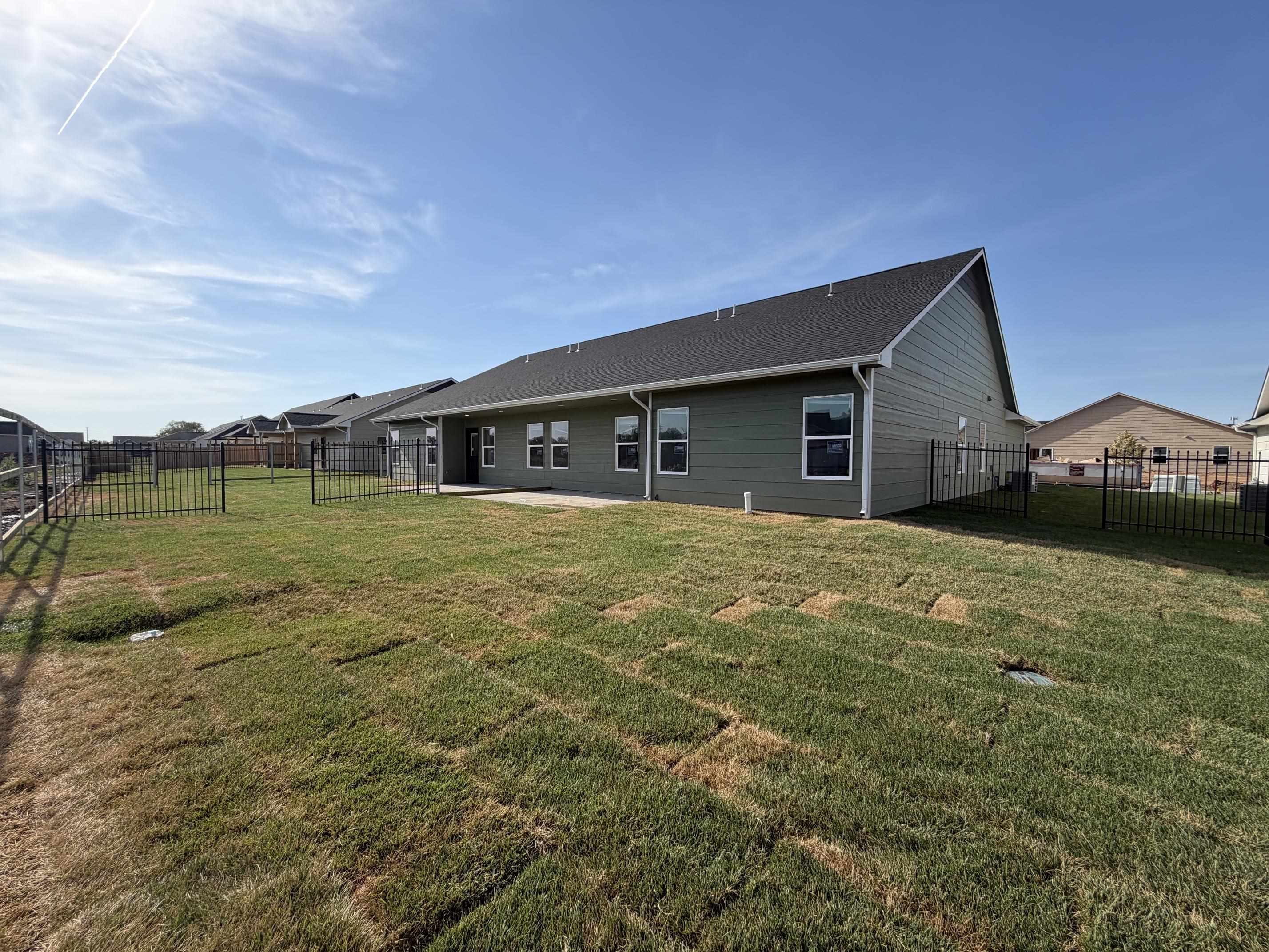 761 N Wheatland St Unit 100, Wichita, KS 67235