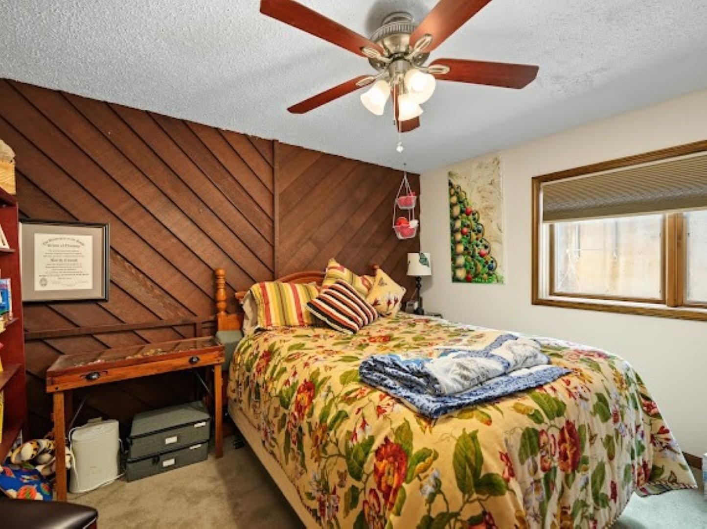 2530 Argonne Dr, Salina, KS 67401