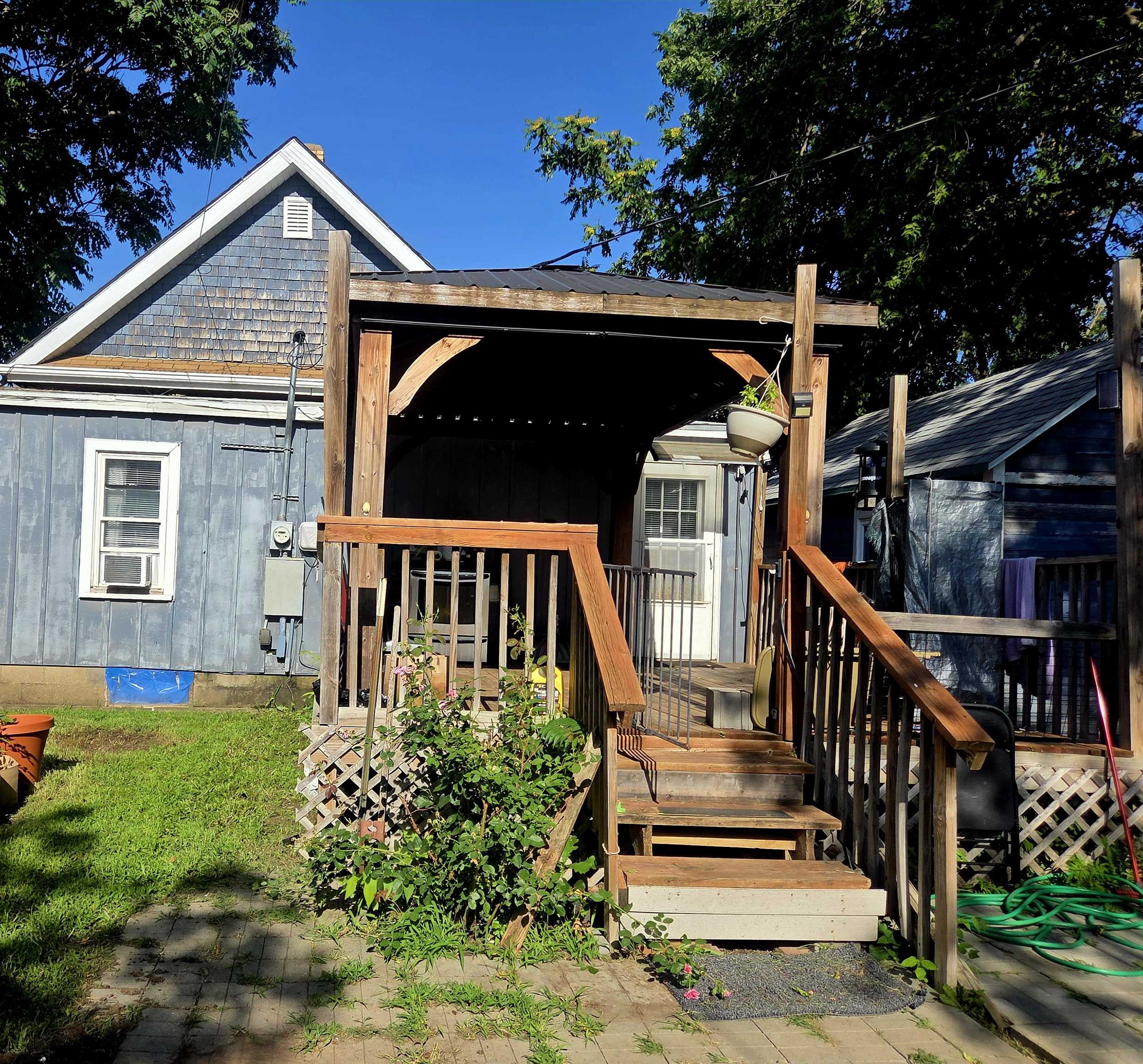 621 N 9th St, Salina, KS 67401
