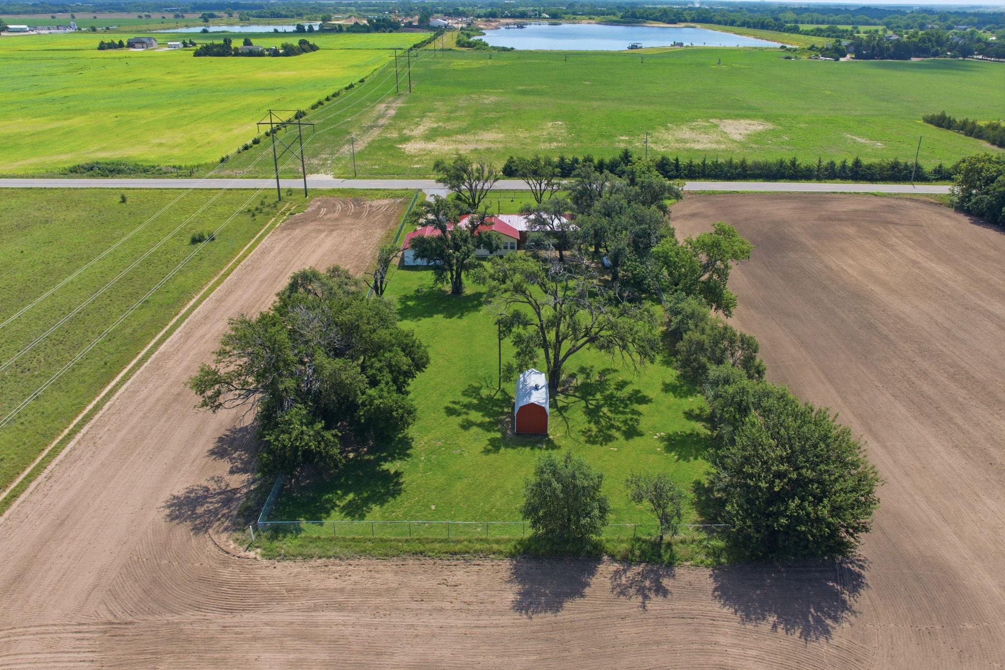 5855 N Tyler Rd, Maize, KS 67101
