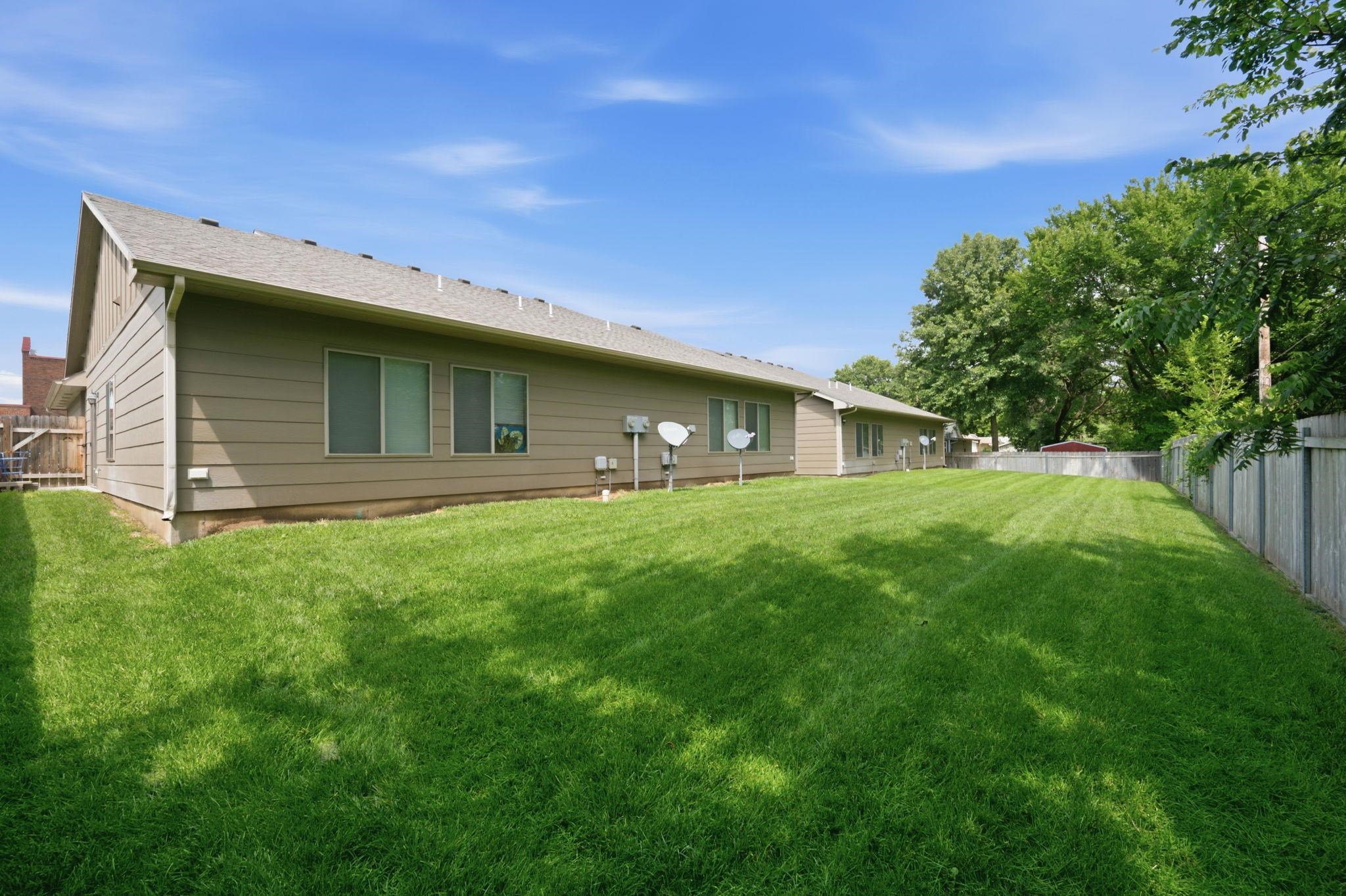 631 N Mulvane St, Mulvane, KS 67110