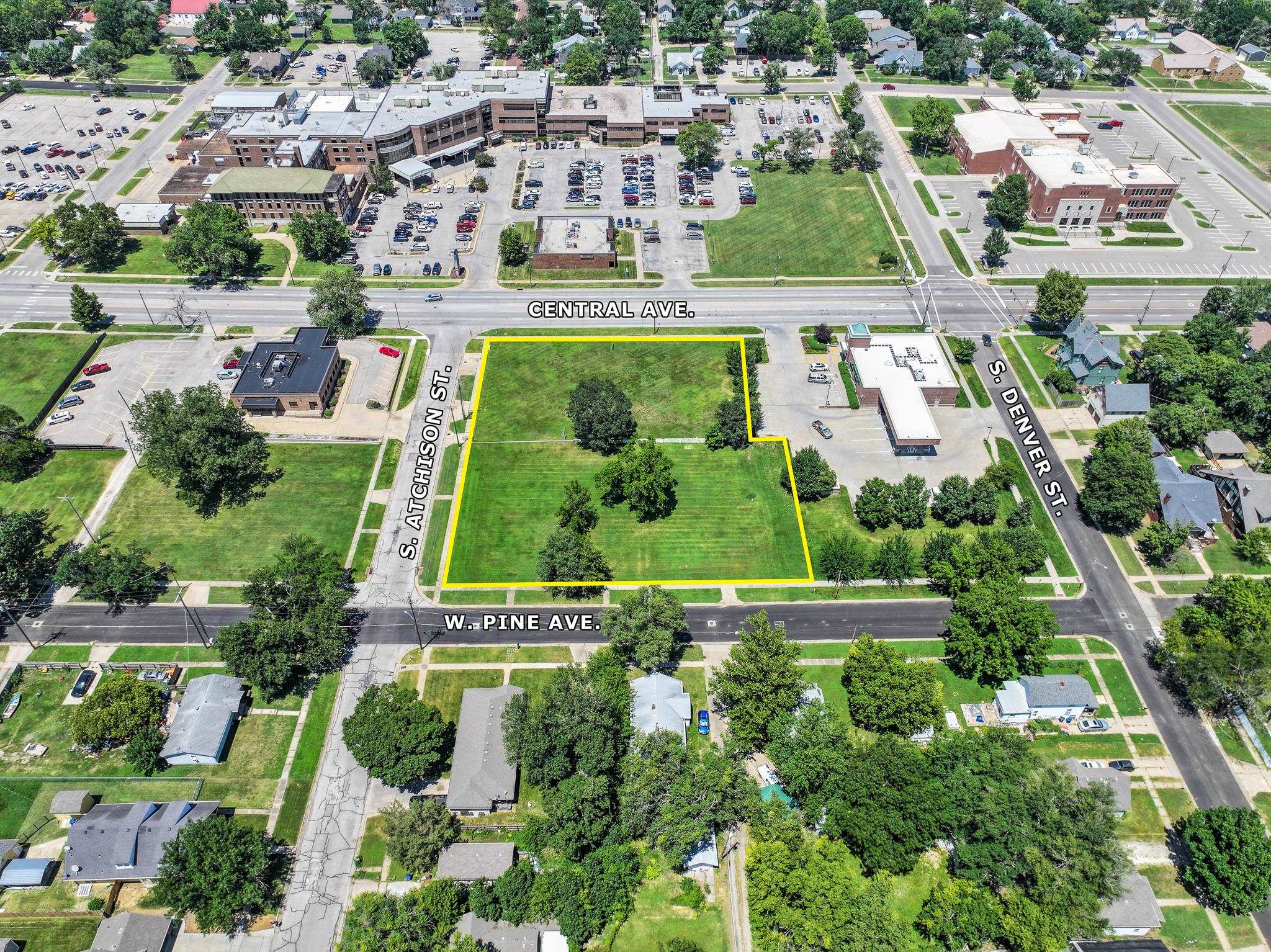 635 W Central Ave, El Dorado, KS 67042