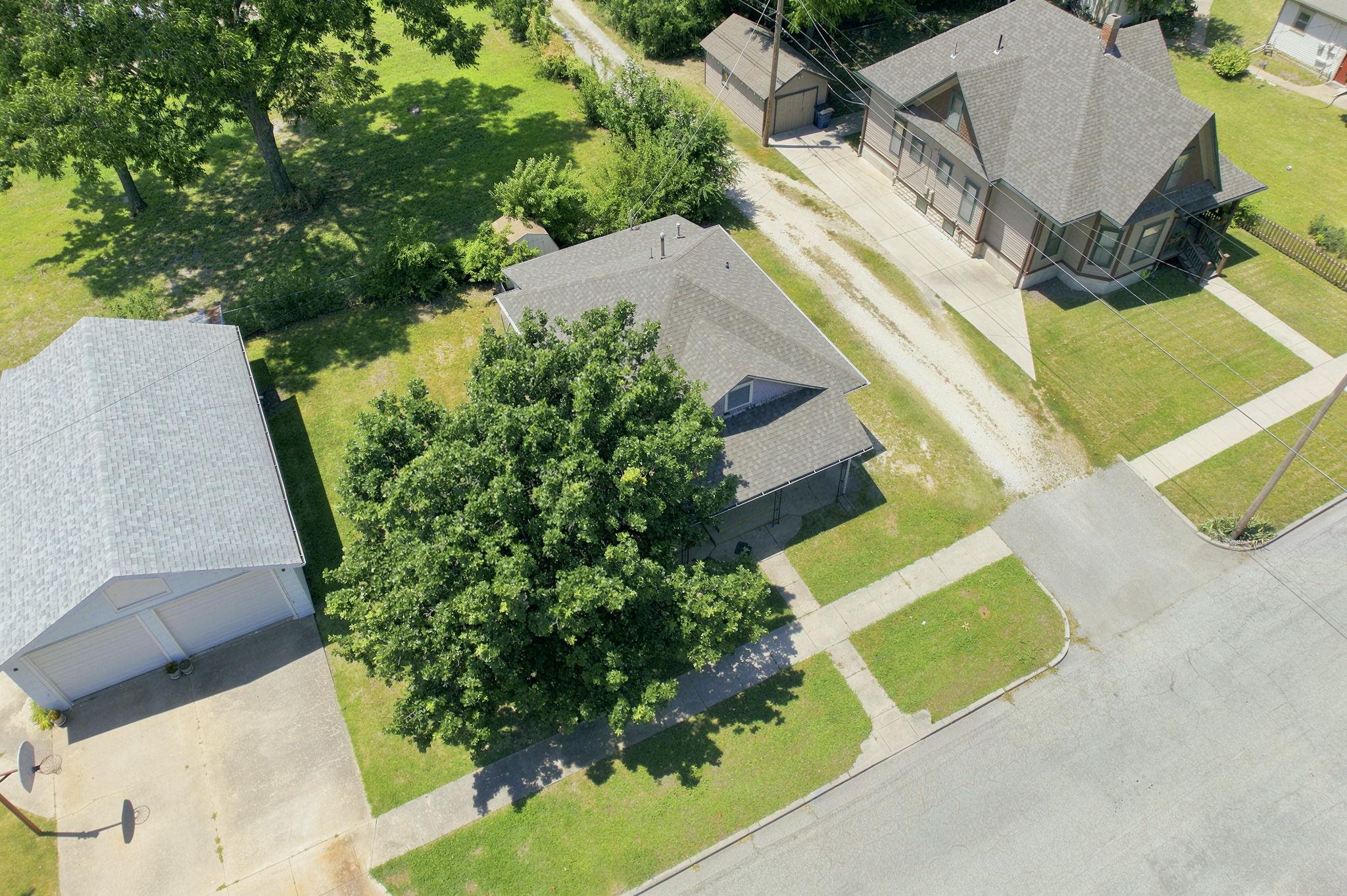 305 N Pine, Newton, KS 67114