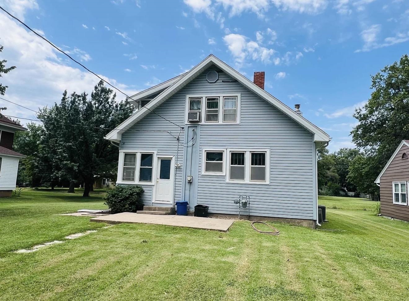 310 N Lincoln St, Marion, KS 66861