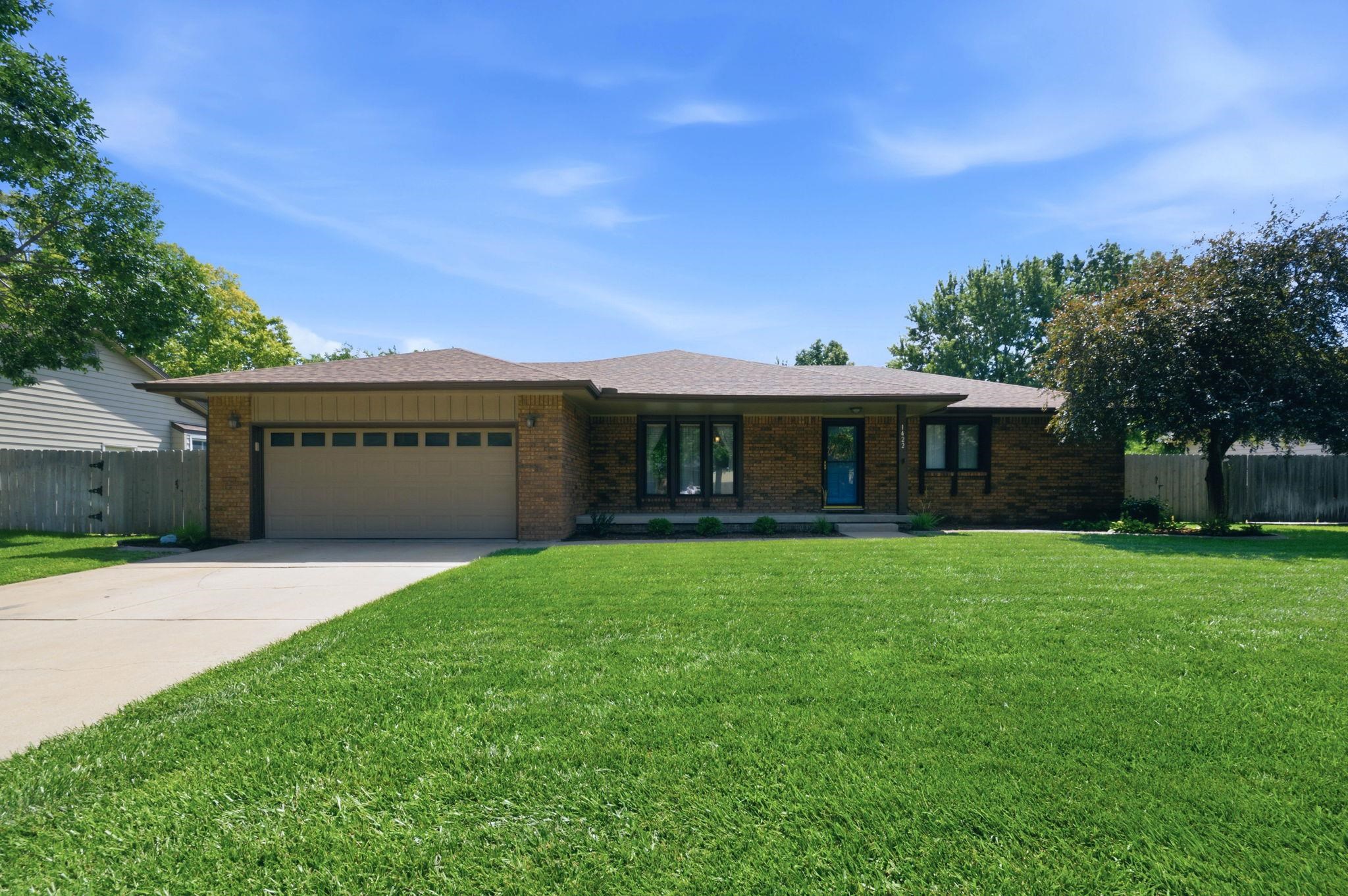 1422 N Rutgers St, Wichita, KS 67212