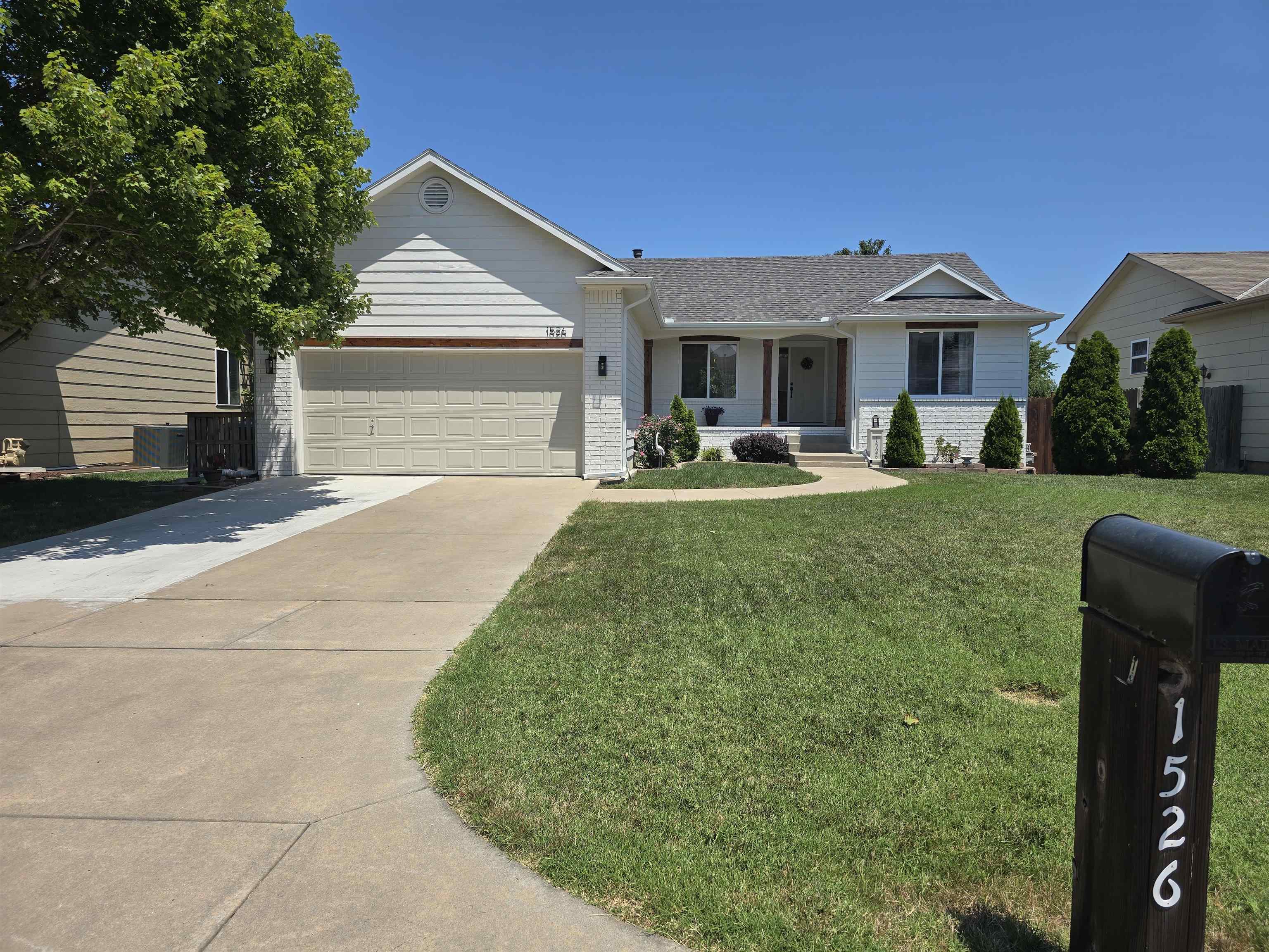 1526 E Cedar Tree, Park City, KS 67219